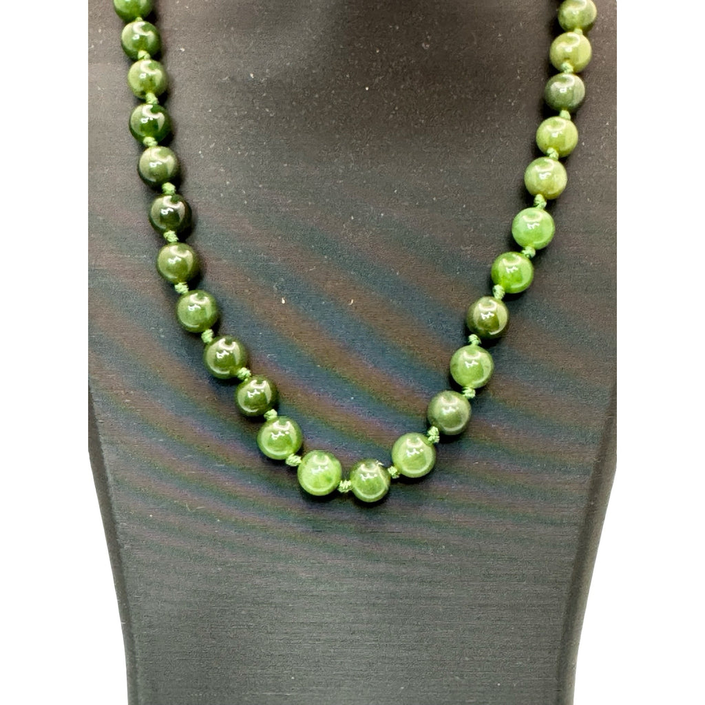 Green Jade Bead Necklace Gold-Toned Clasp 34" Polished beads 37.3g Vintage