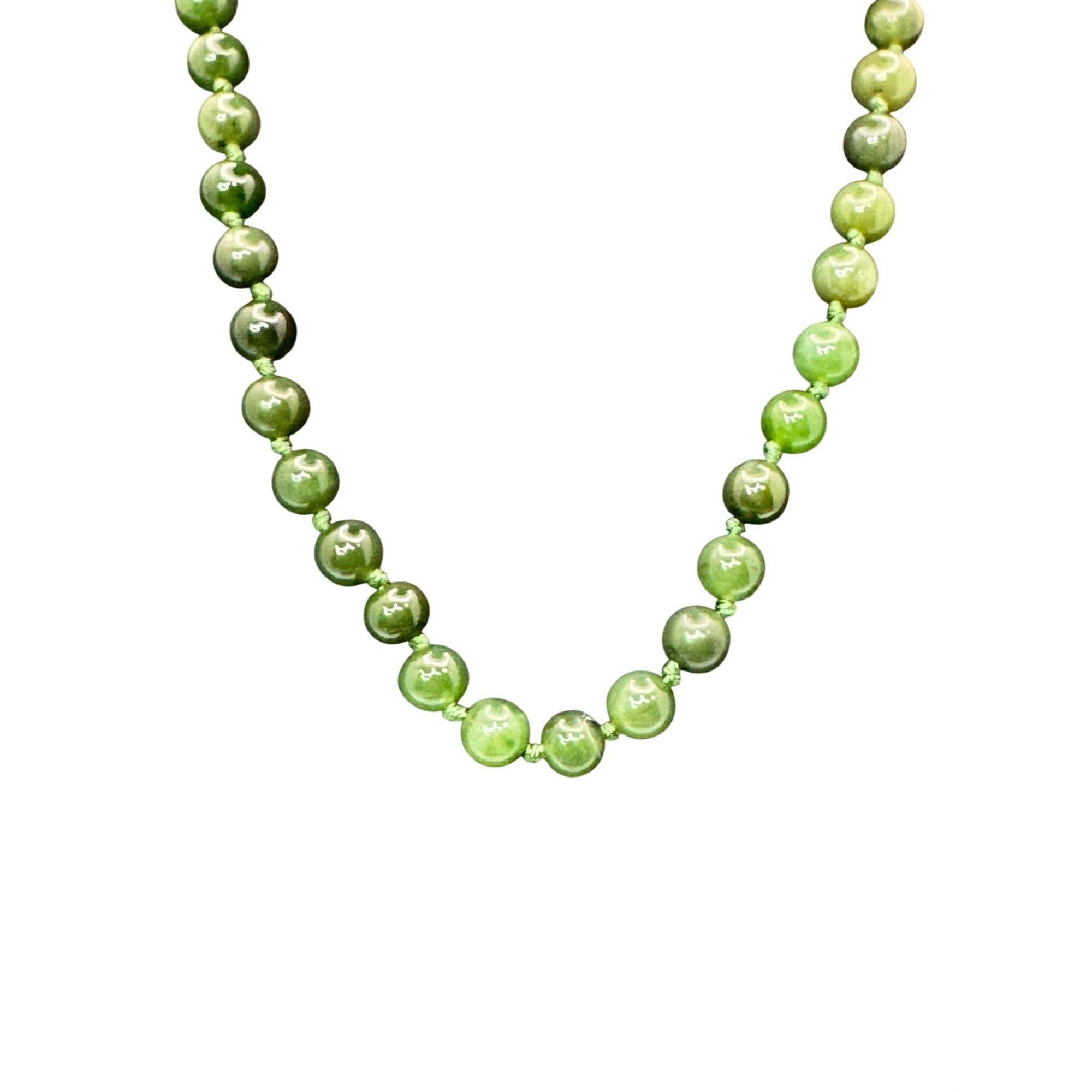 Green Jade Bead Necklace Gold-Toned Clasp 34" Polished beads 37.3g Vintage