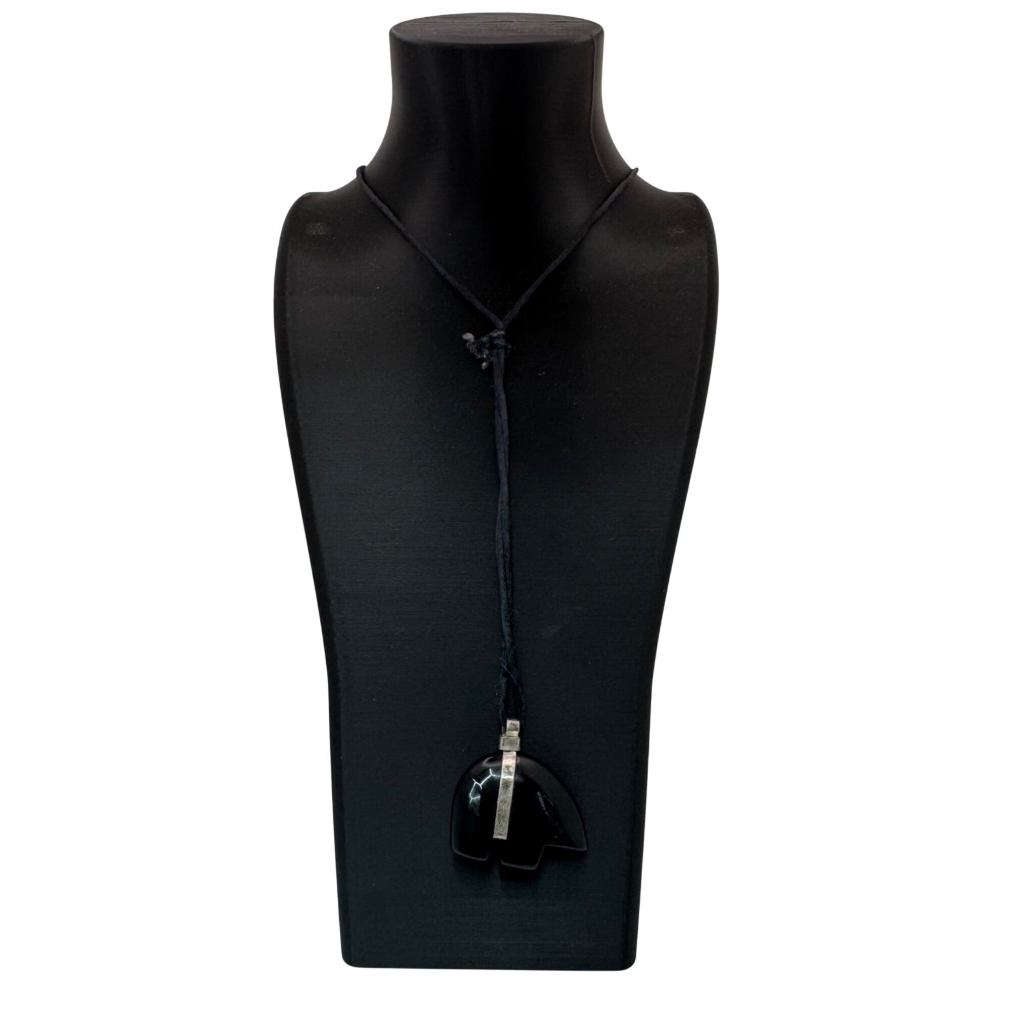 Vintage Carved Fetish Black Onyx Stone Bear Pendant Necklace Silver On Cord 1.5"