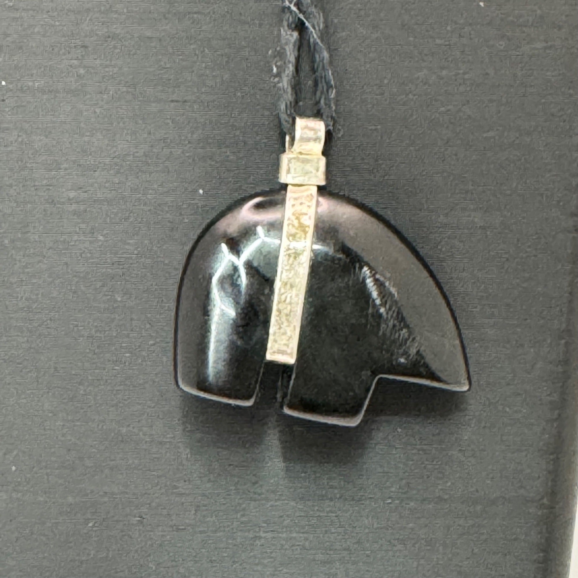 Vintage Carved Fetish Black Onyx Stone Bear Pendant Necklace Silver On Cord 1.5"