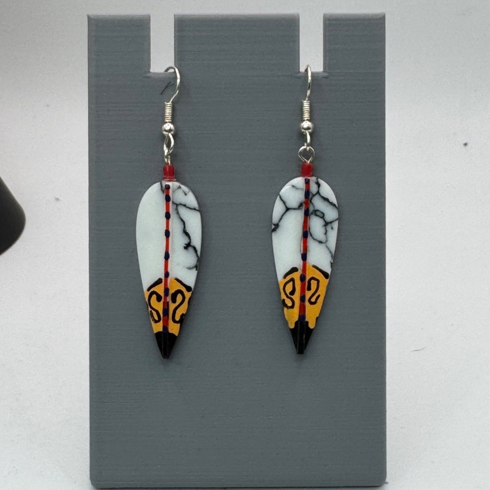 Carved Howlite Coral Bead Feather Dangle Earrings Painted Accents Vintage Native