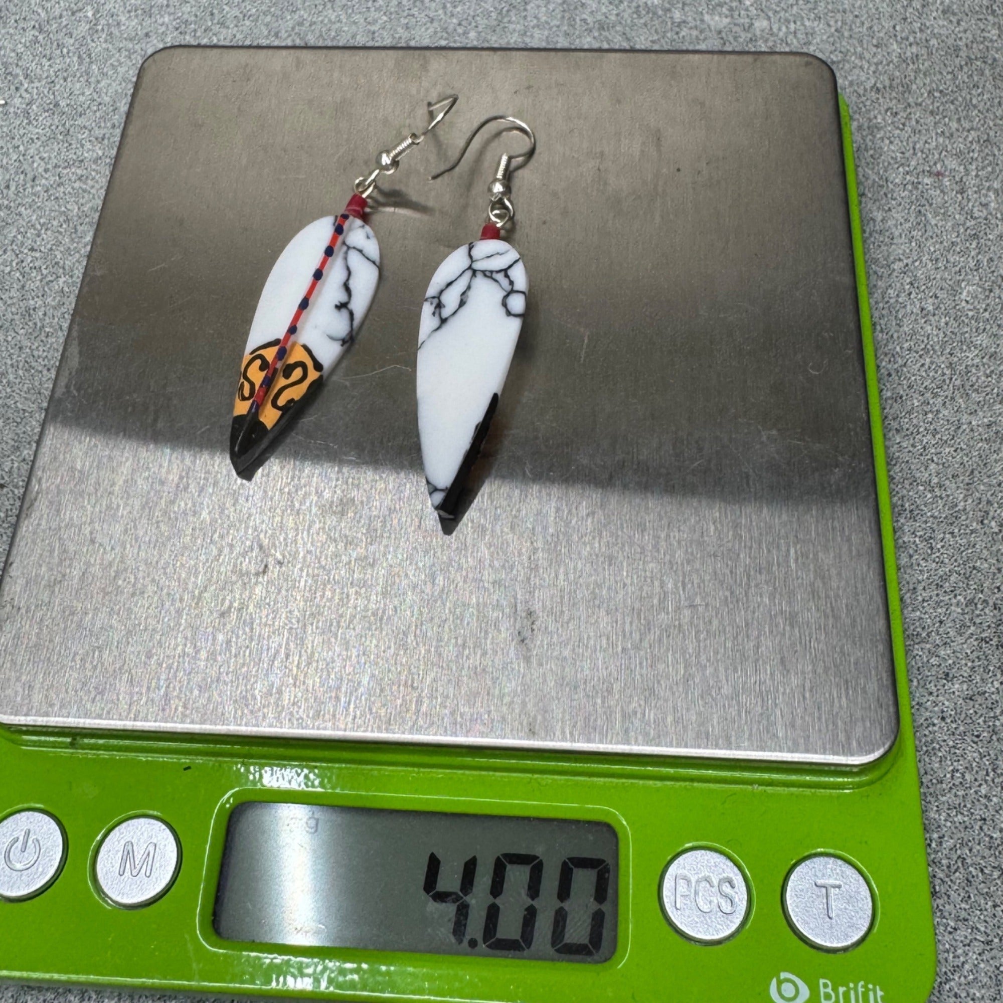 Carved Howlite Coral Bead Feather Dangle Earrings Painted Accents Vintage Native