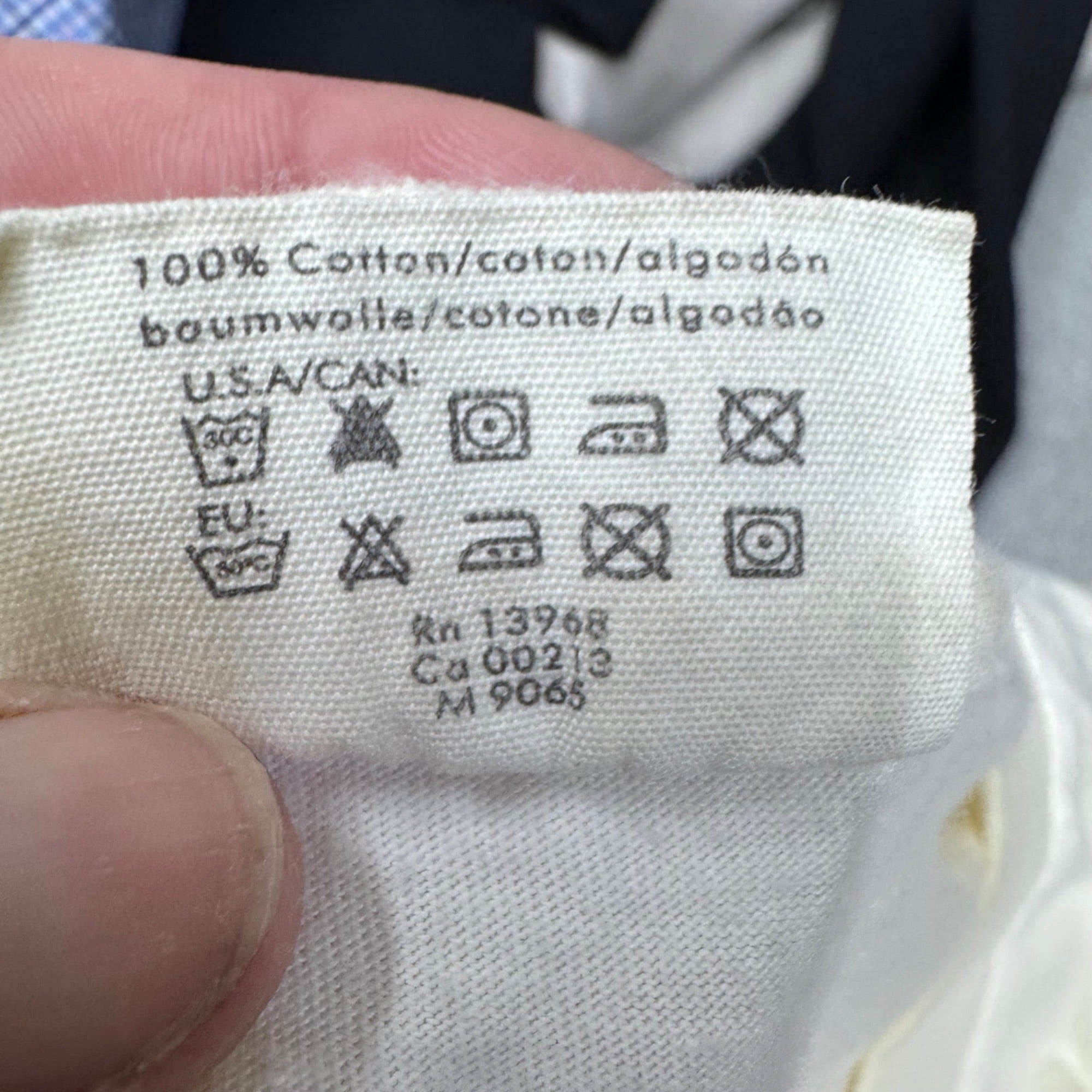 Vintage Calvin Klein Mens White V-Neck Tee Undershirt Cotton L Made In Brazil
