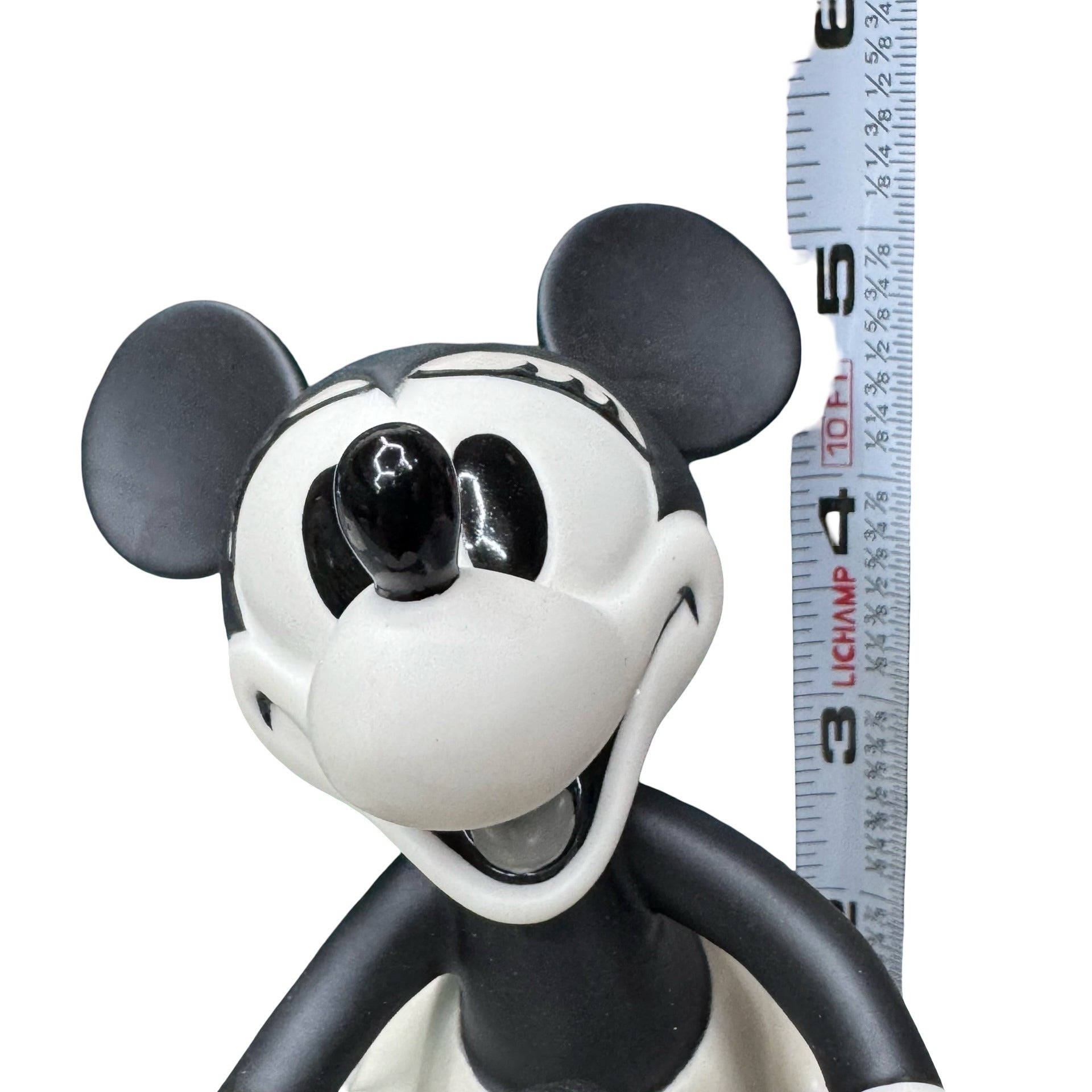 WDCC Walt Disney  Minnie Mouse Figurine Oh Its Swell! Puppy Love Box & COA 5.5"