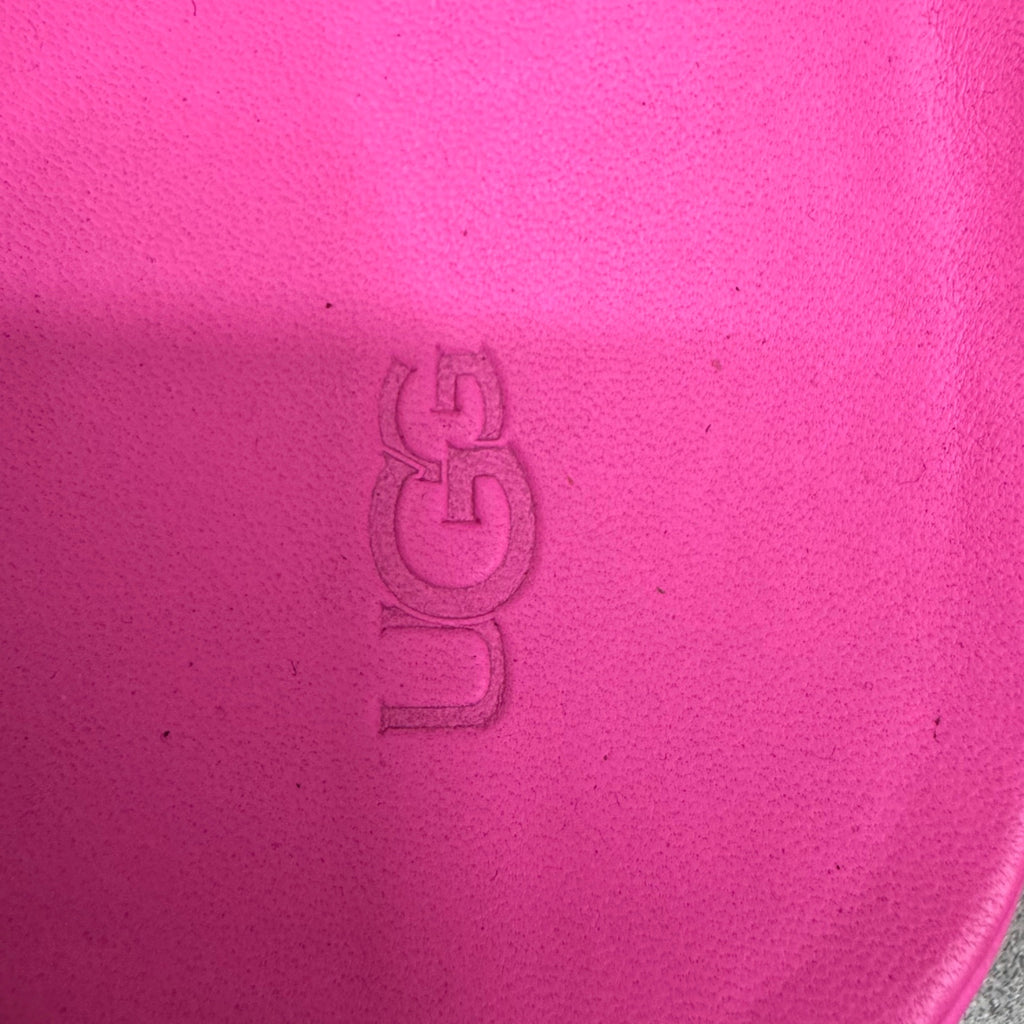 UGG Pink Patent Leather Slide Sandals Size 12 Womens Pool Beach Y2K Cruise NEW