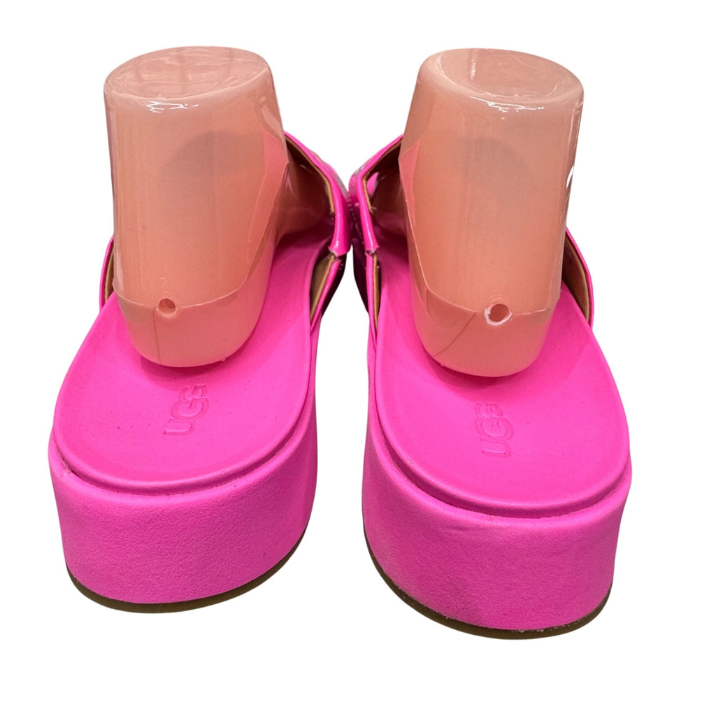 UGG Pink Patent Leather Slide Sandals Size 12 Womens Pool Beach Y2K Cruise NEW