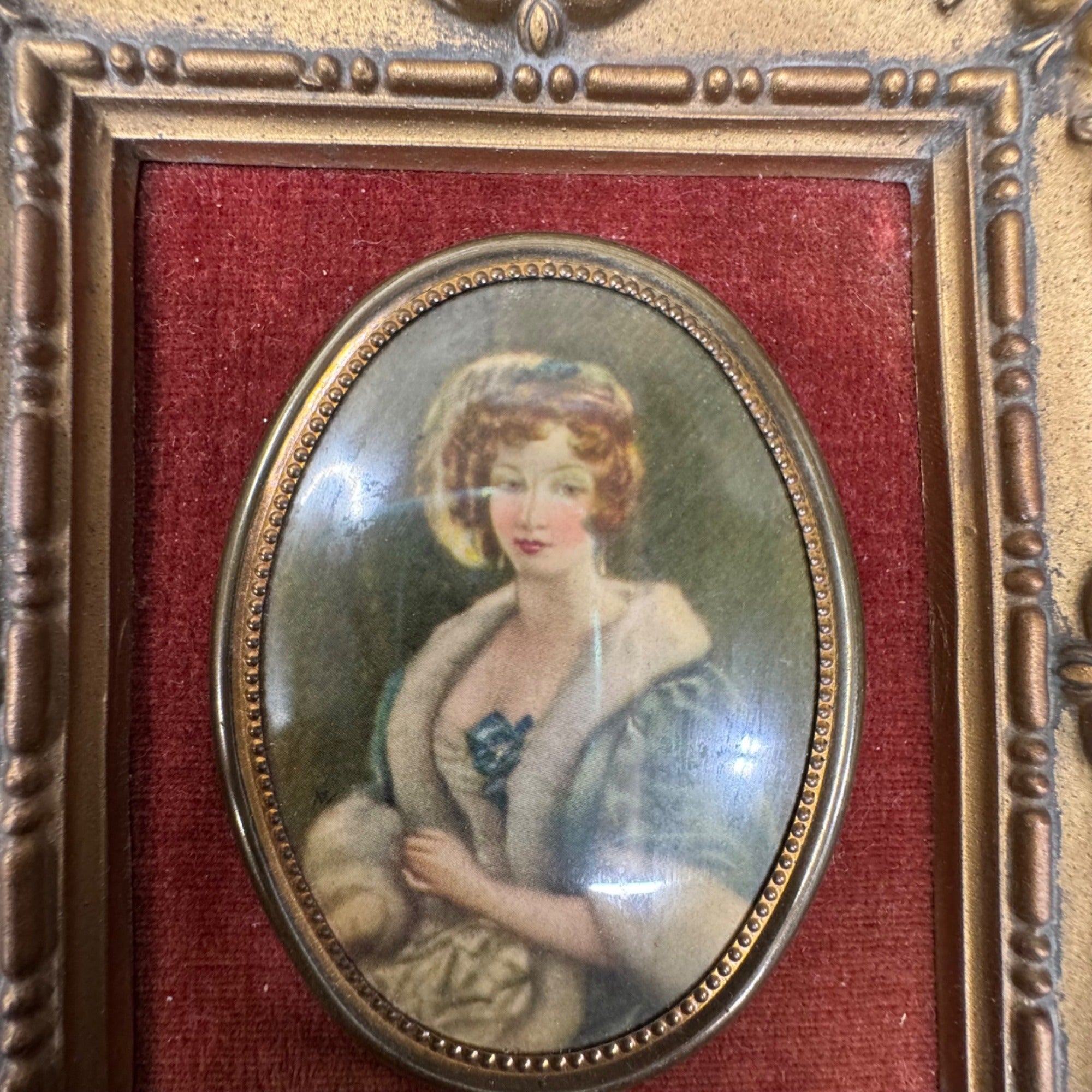 Cameo Creations Framed PortraitsVintage Lot Set Of 3  Ornate Gold Frames Oval