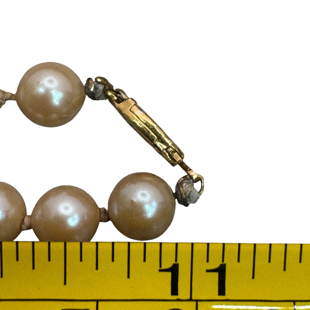 14k Gold Clasp Pearl Necklace Vintage Faux Classic Prom Wedding 22" White Beads