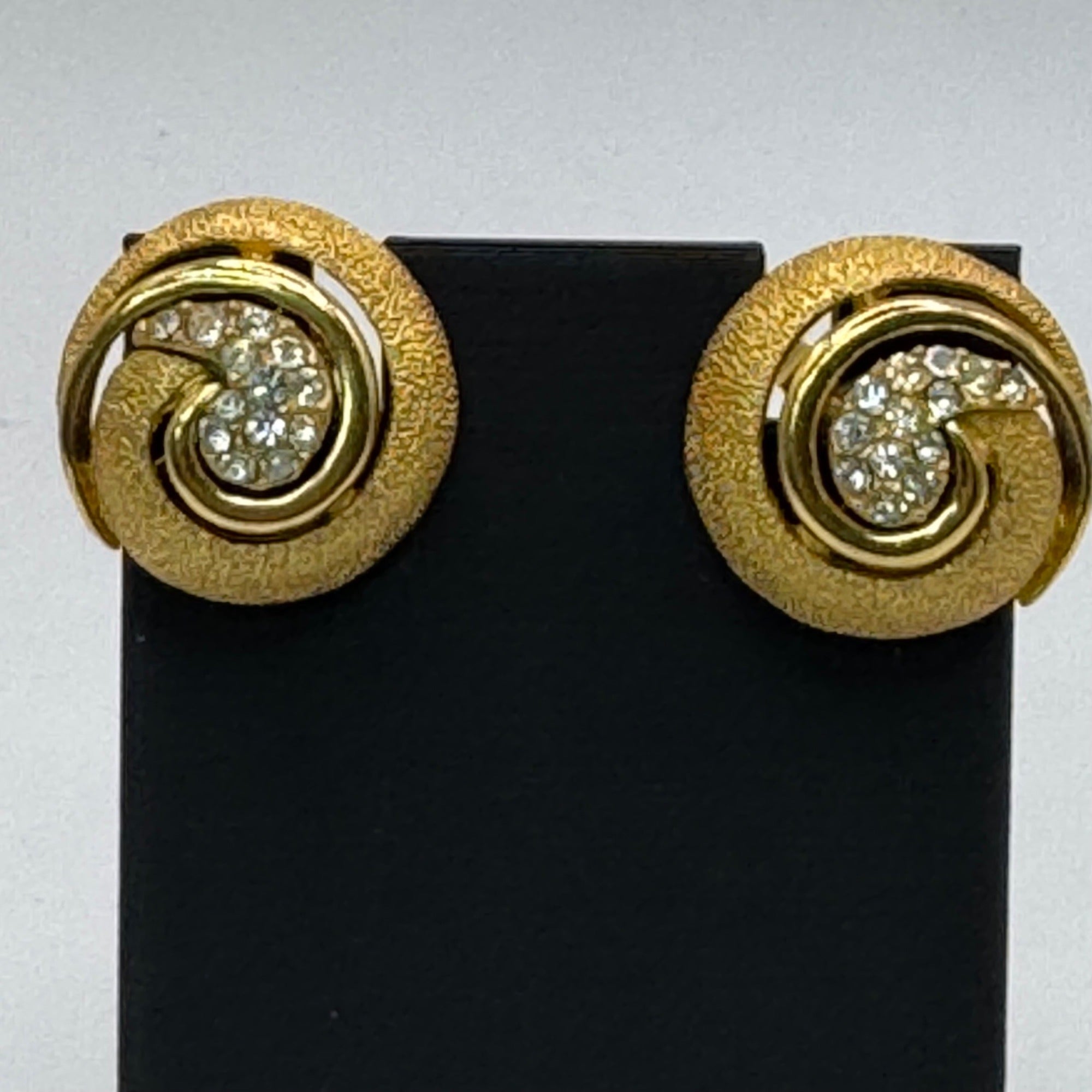 Trifari Gold-Tone Swirl Clip On Earrings Infinity Rhinestone Accents 1" Vintage