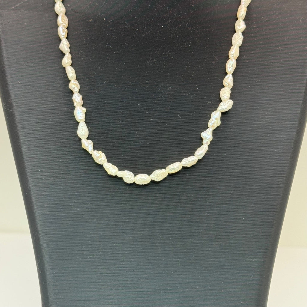 Baroque Freshwater Pearl Necklace Vintage 14K Gold-Filled Clasp 16" Classic