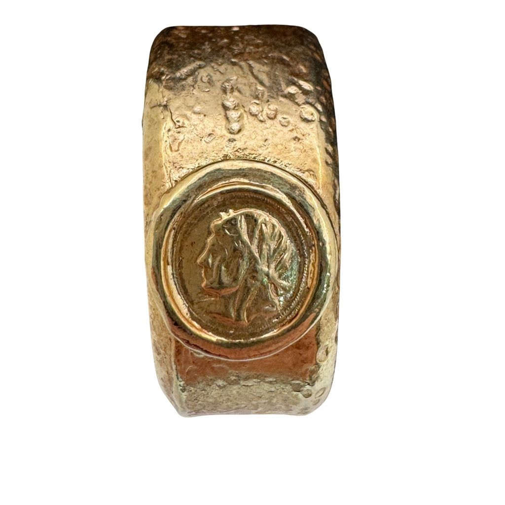 Raffiné Vintage 1980s Textured Coin Medallion Hoop Clip On Earrings Gold Plated