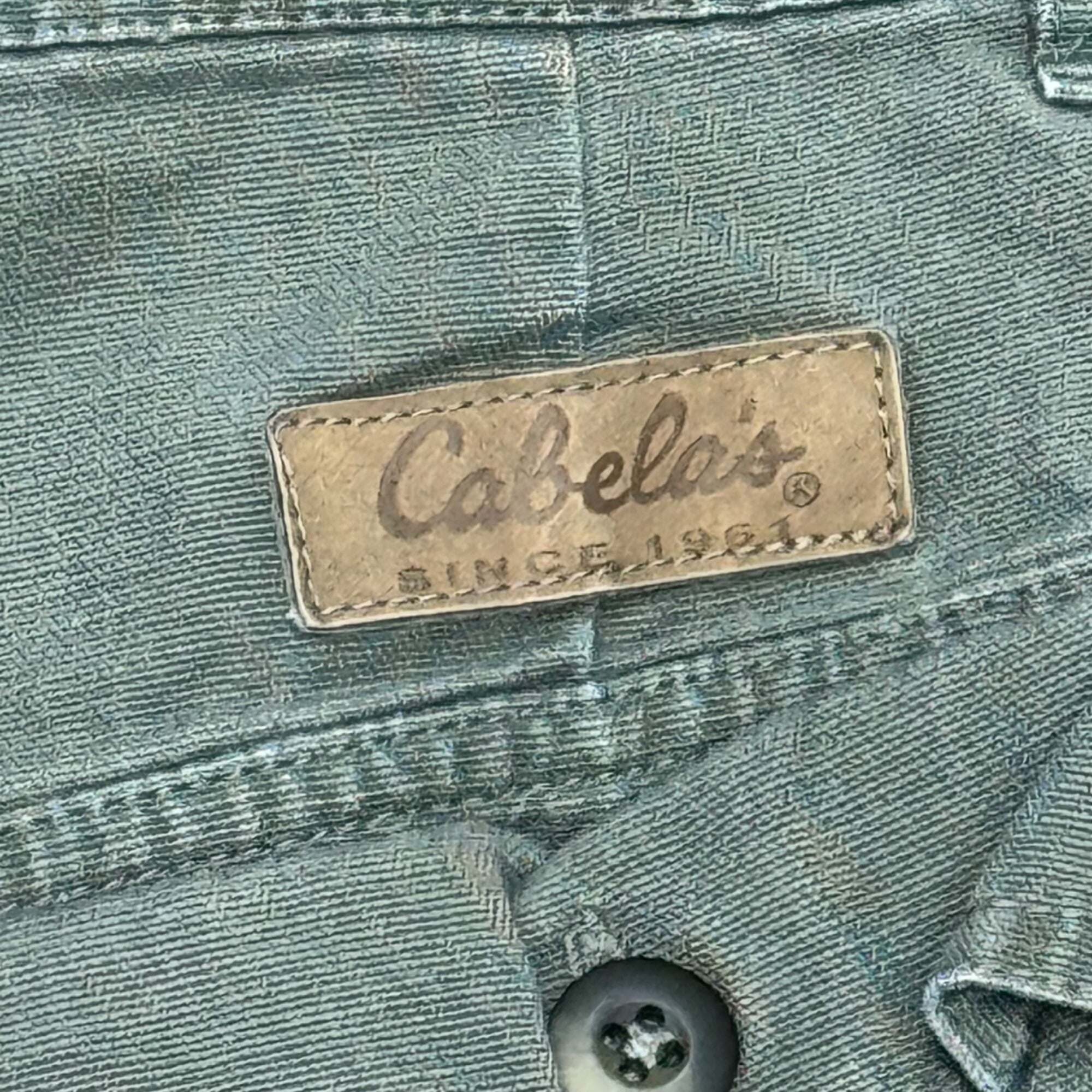Cabelas Womens Cargo Shorts Size 16 Green 100% Cotton Outdoor Cargo Style Sport