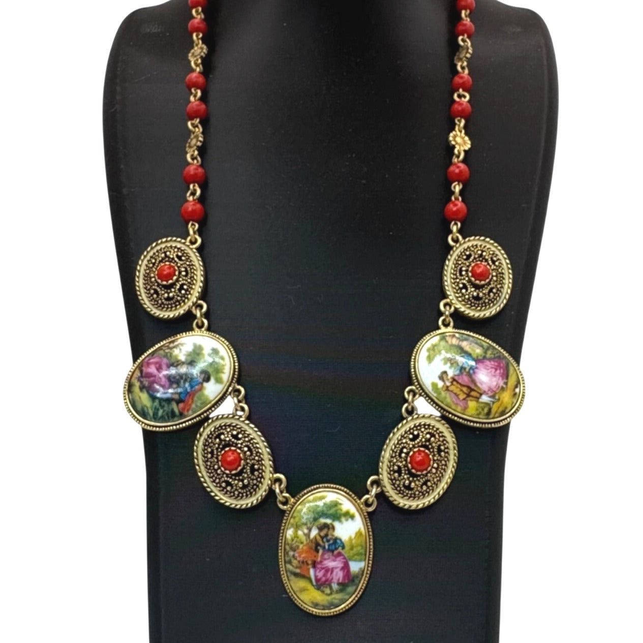 Joan Rivers Antique Gold Tone Cameo Necklace 16” Courting Couple Coral Beads