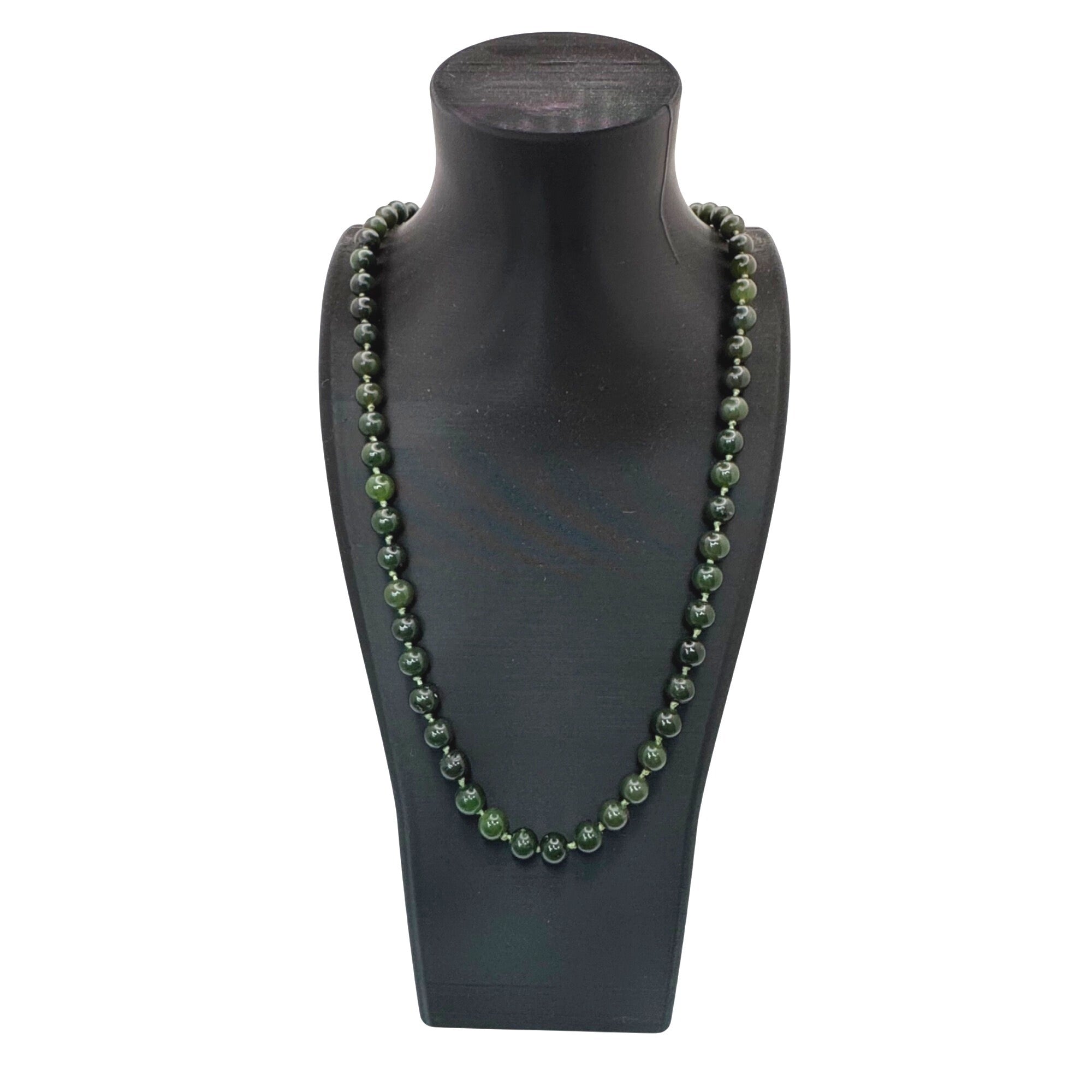 Dark Green Jade Beaded Necklace Double Knotted 14K Gold Clasp 32 Elegant Vintage