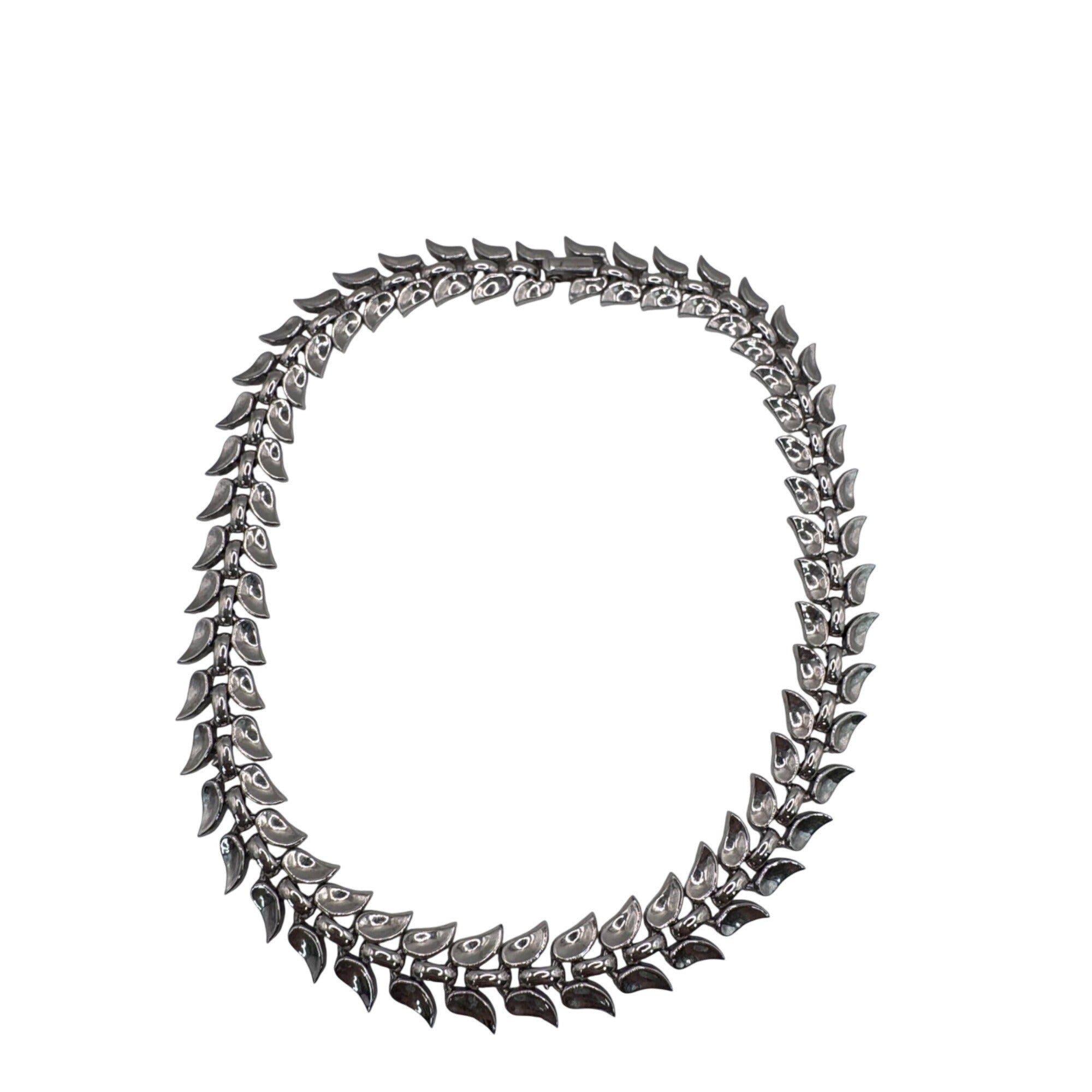 Trifari Silver-Tone Vintage Leaf Serpent Motif Link Necklace 14" Art Deco Choker