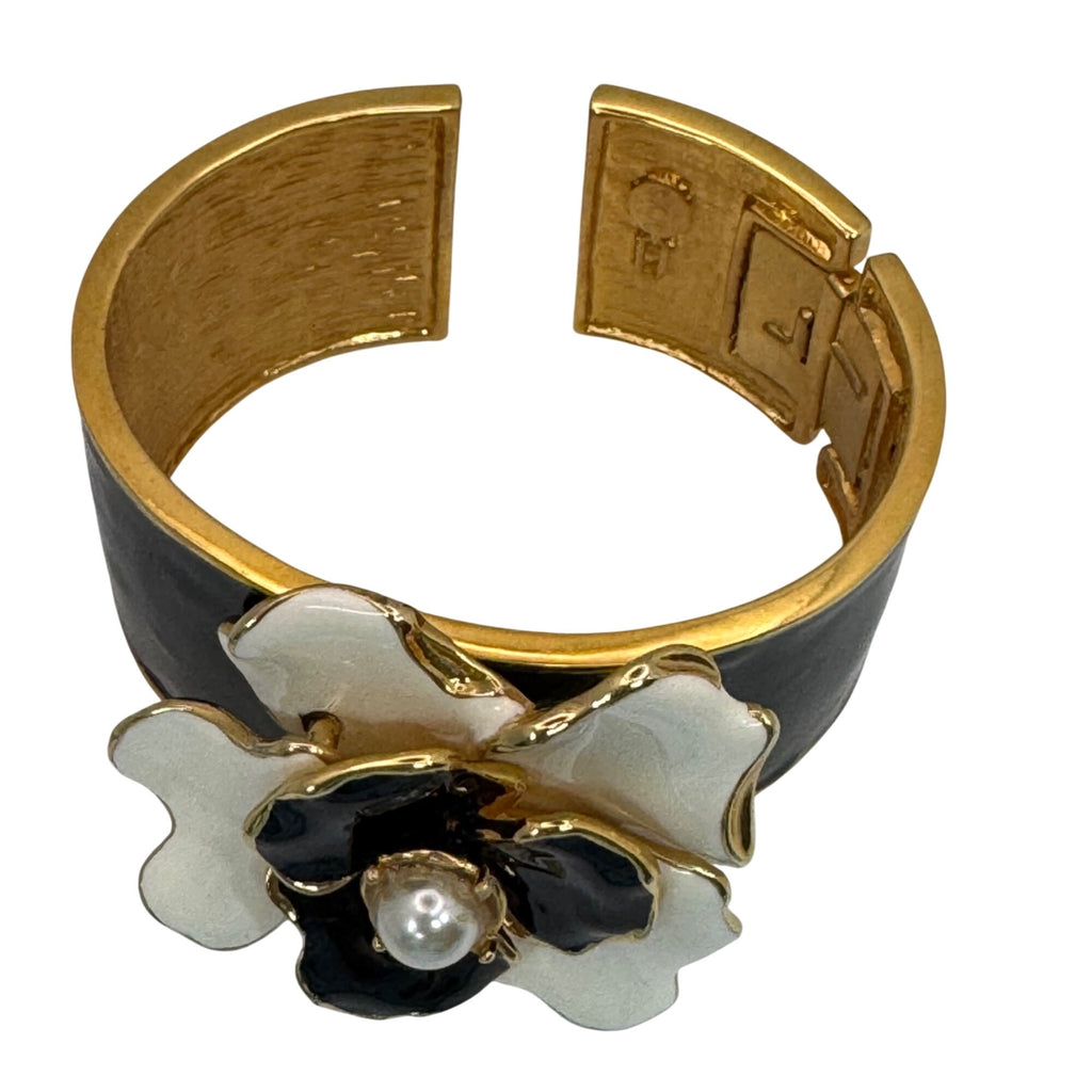 Kenneth Jay Lane Camellia Bracelet Clamper Bangle Hinged Black White Enamel Cuff