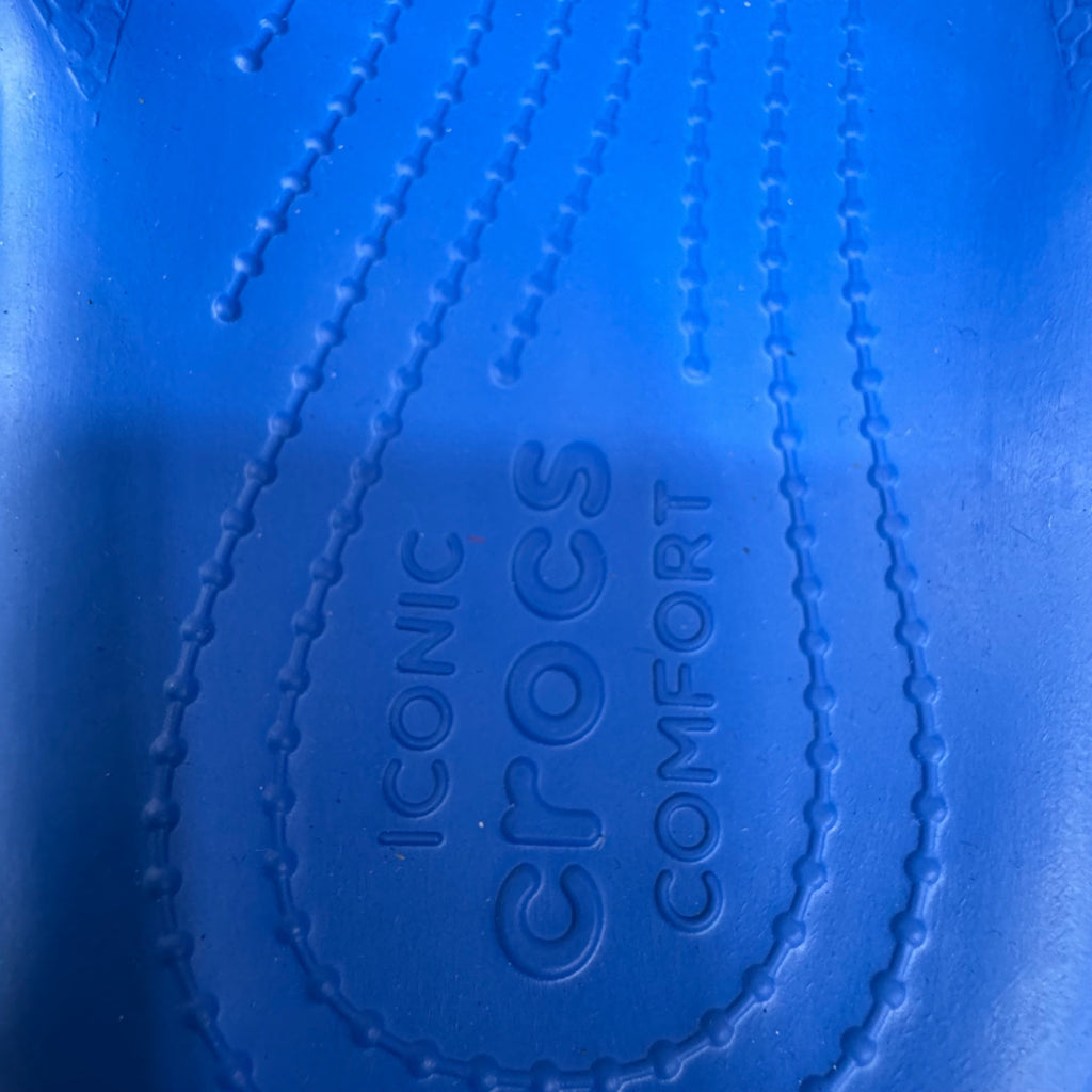 Crocs Classic Blue Slide Sandals Mens 10 Womens 12 Lightweight Waterproof Comfort