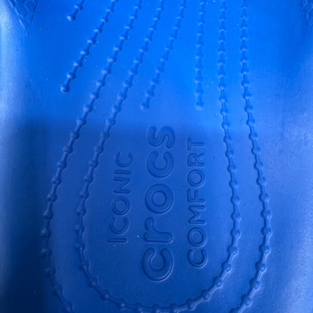 Crocs Classic Blue Slide Sandals Mens 10 Womens 12 Lightweight Waterproof Comfort
