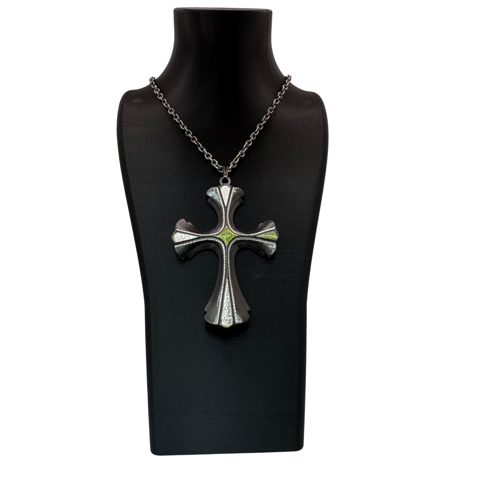 Vintage Sarah Coventry 1976 Limited Cross Necklace Green Enamel Silver Tone 24”