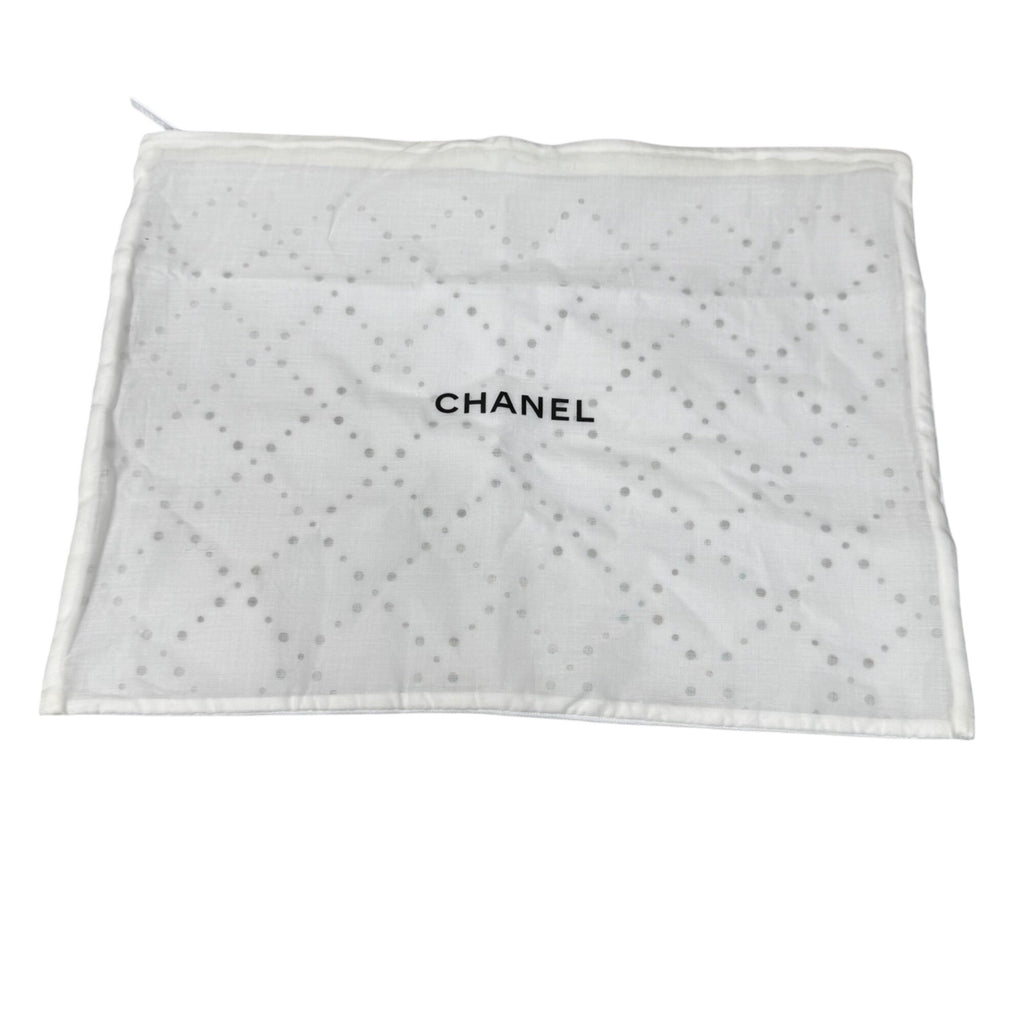 Chanel White Dust Bag Mesh Handbag Purse Storage Zipper Closure 14x10 Inches