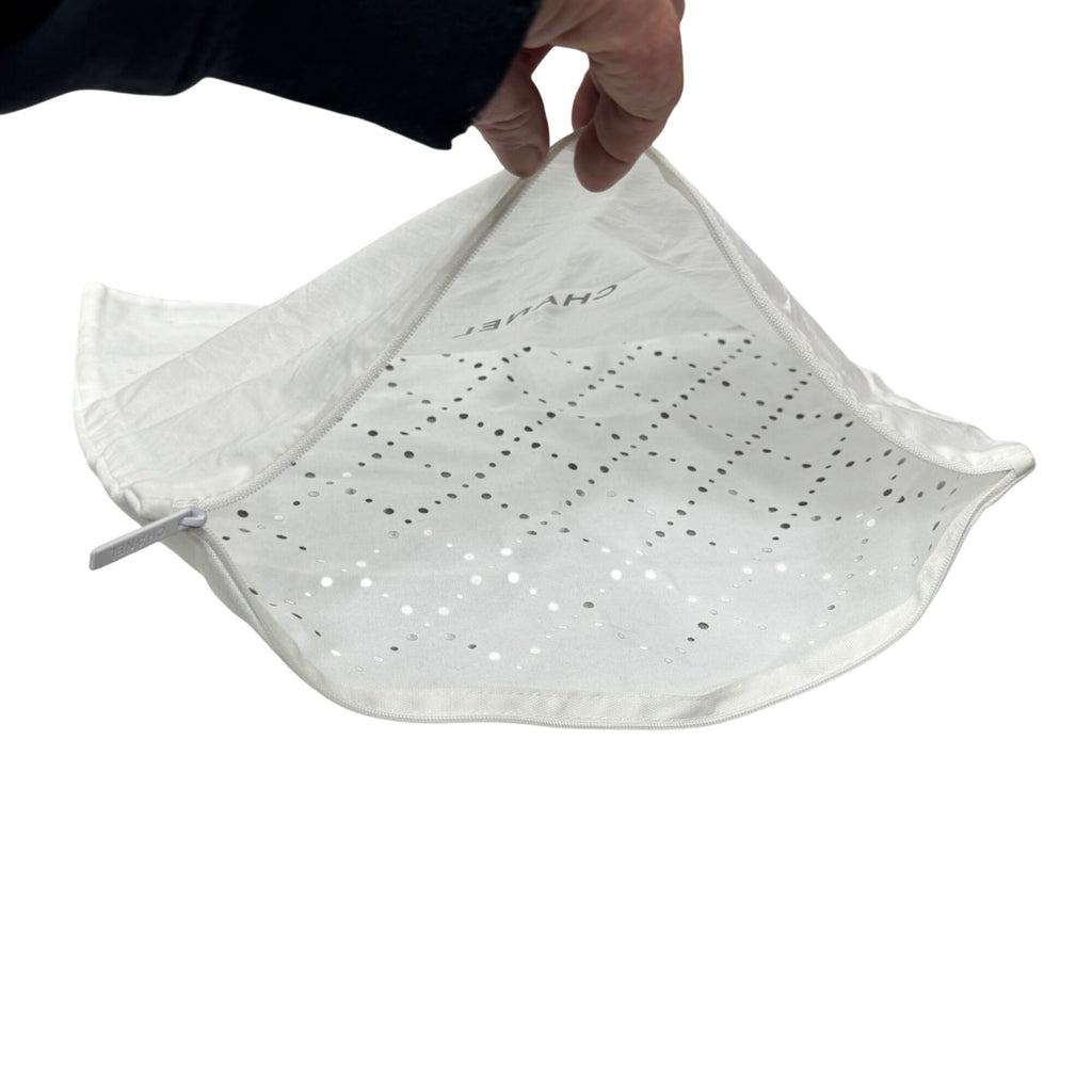 Chanel White Dust Bag Mesh Handbag Purse Storage Zipper Closure 14x10 Inches