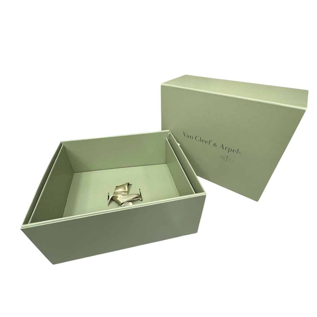 Van Cleef & Arpels Green Jewelry Gift Box Ribbon 12X10X5 Extra Large Authentic