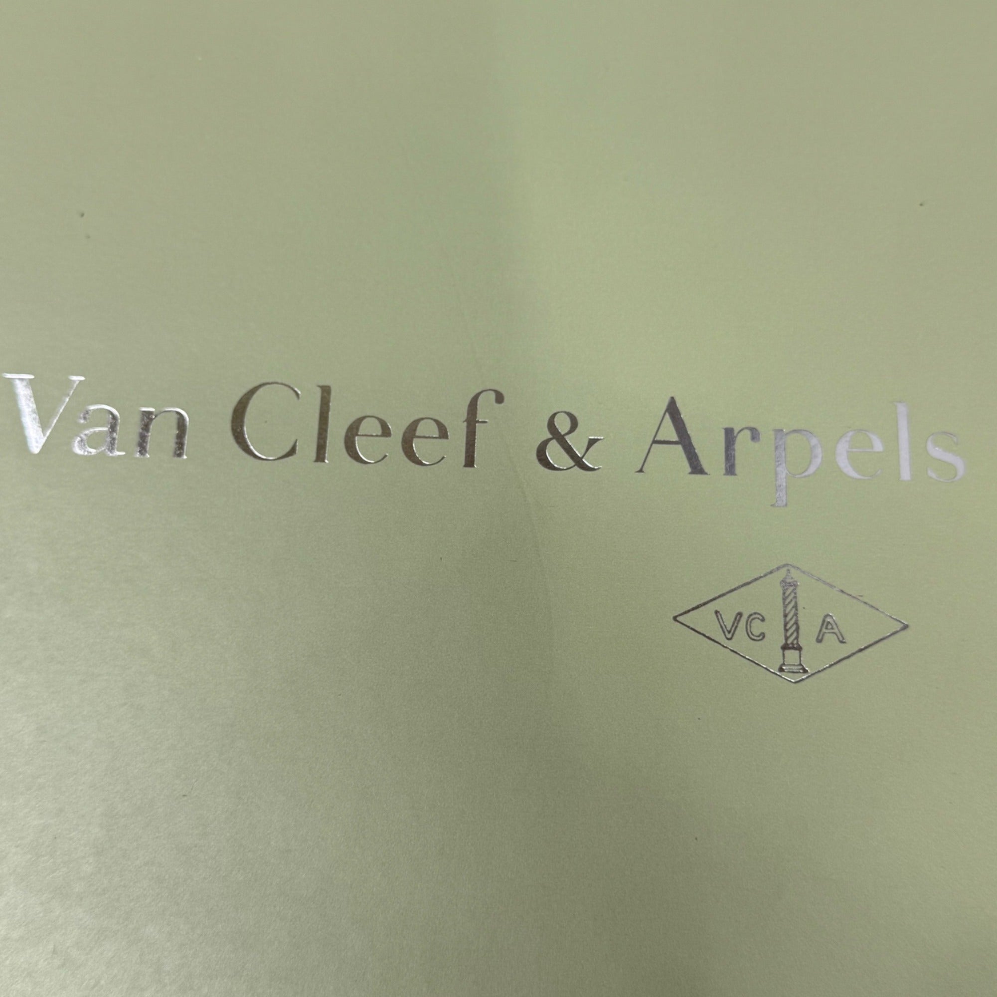 Van Cleef & Arpels Green Jewelry Gift Box Ribbon 12X10X5 Extra Large Authentic