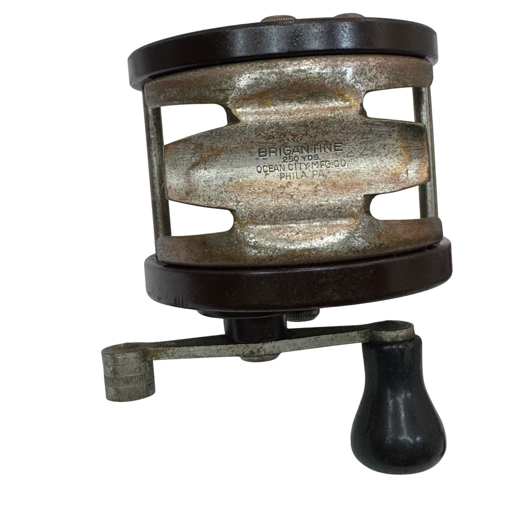 Vintage Ocean City Brigantine Model Fishing Reel 250 YDS Made in USA Saltwater