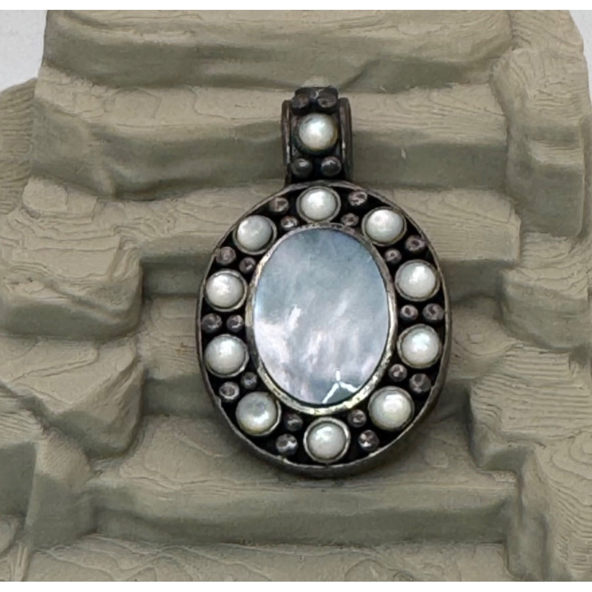 Oval Mother Of Pearl Pendant Sterling Silver Mop Vintage NF Chapel Zenray 2"