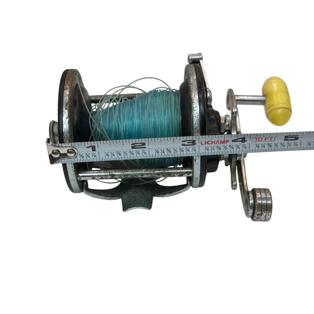 Vintage Penn No 155 Fishing Reel Beachmaster Saltwater Cassting Made In USA 3.5"