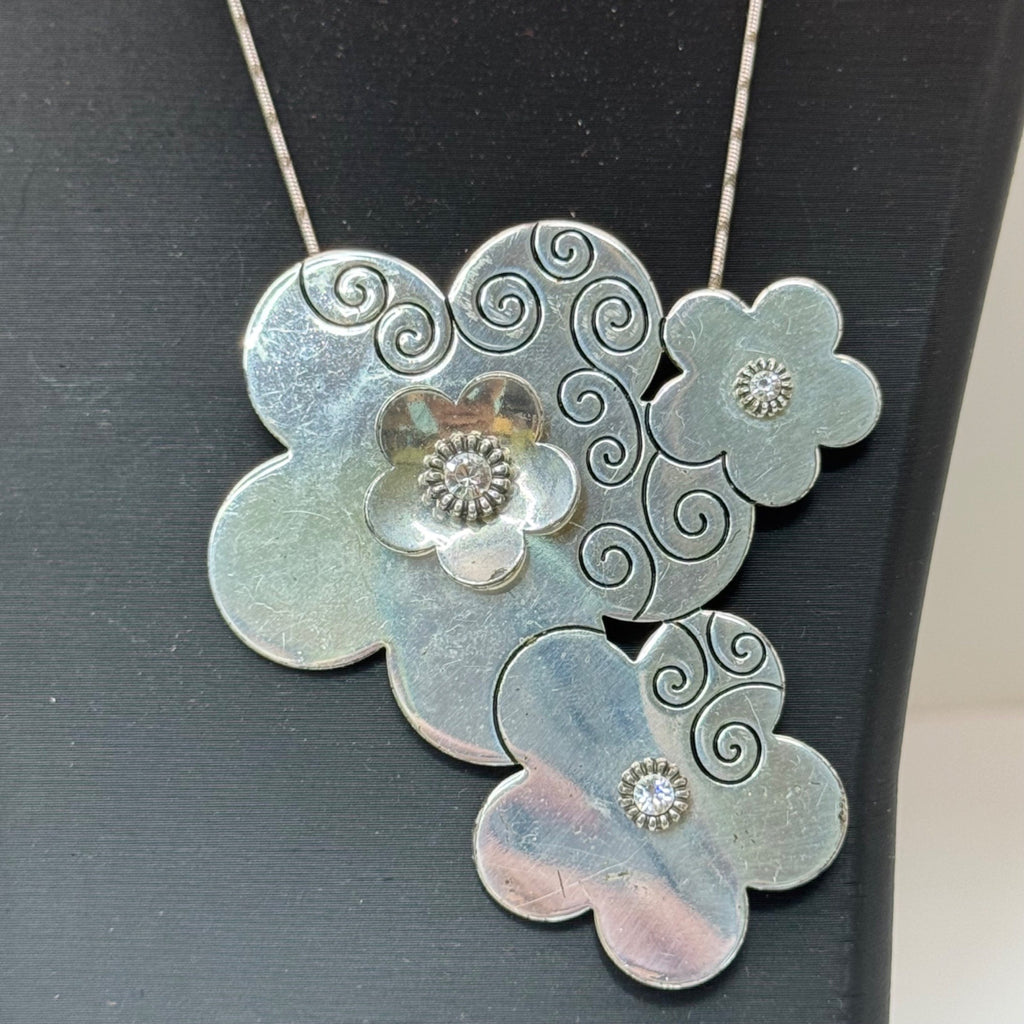 Brighton Florenza Necklace Braclet Cuff Set Silver Floral Jewelry Set With Pouch