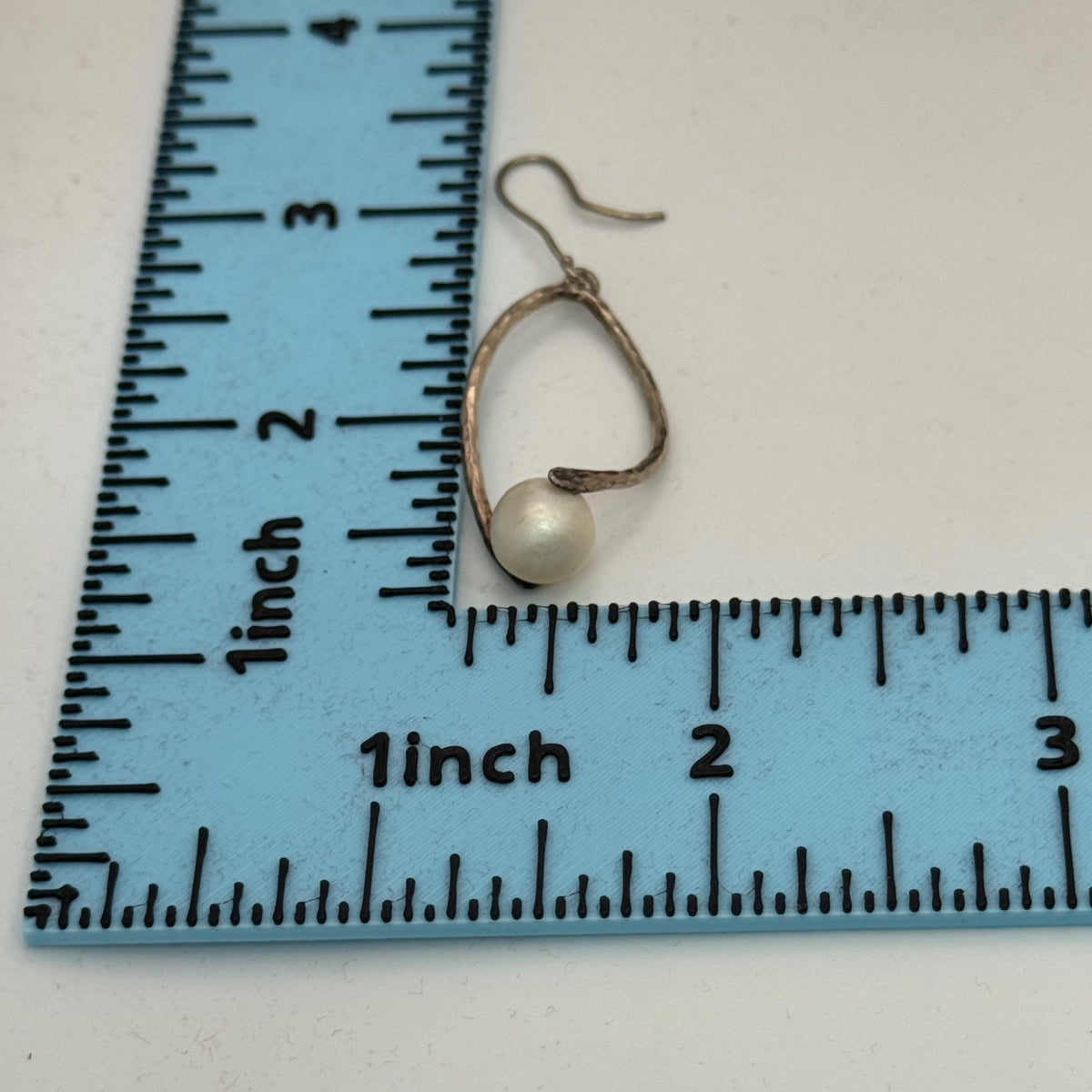 Hammered Artisan Sterling Pearl Drop Earrings White Minimalist Lightweight 1.5"