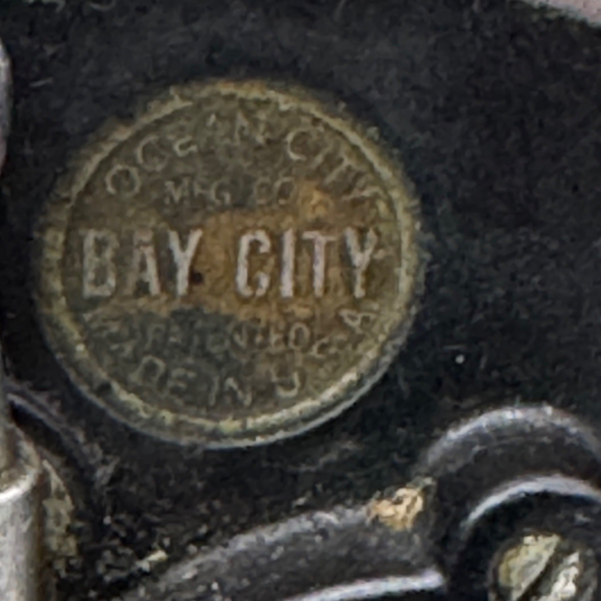 Vintage Ocean City No 112 Bay City 250 YD Saltwater Reel in BLACK Made in USA