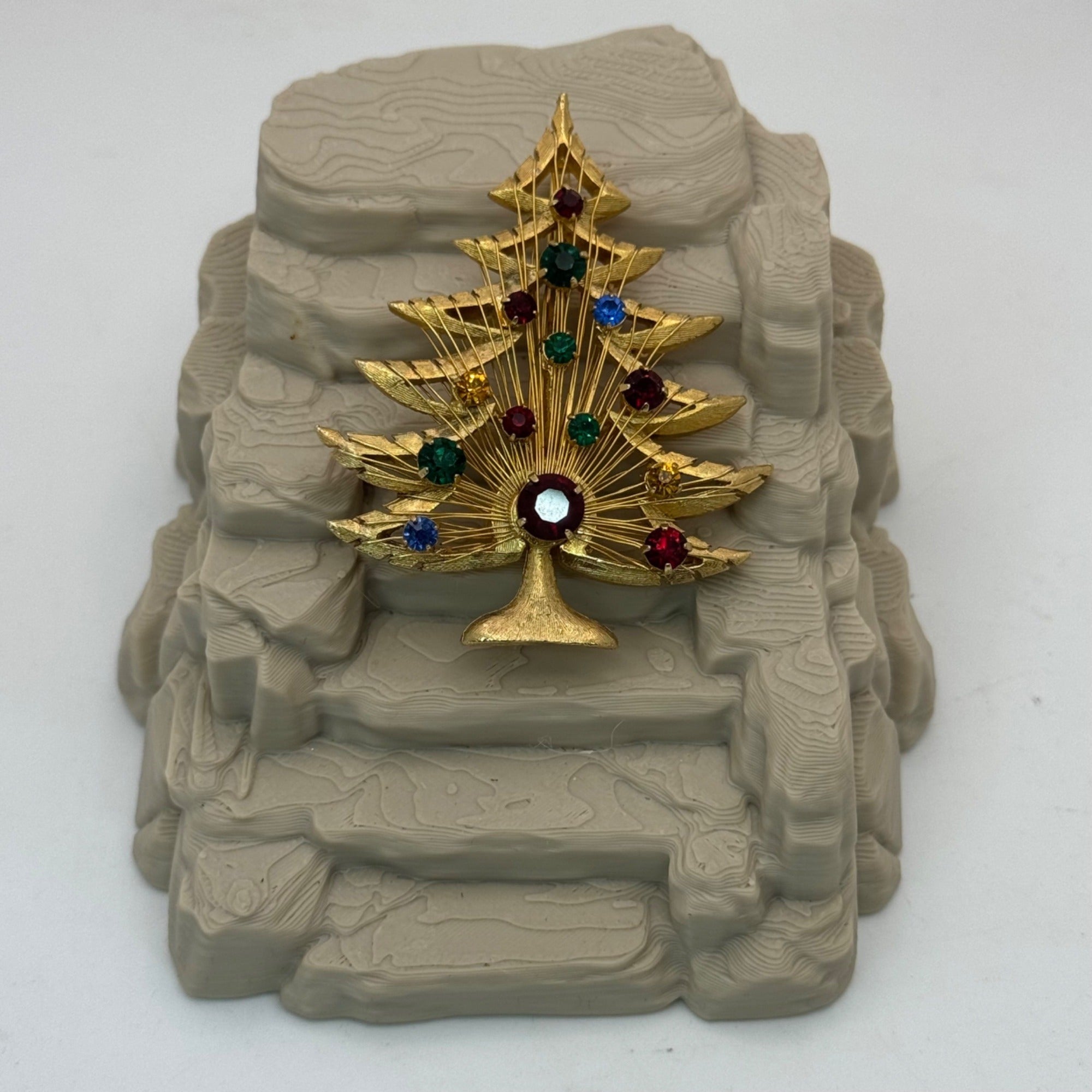 Brooks Christmas Tree Brooch Pin Multicolor Rhinestones Goldtone Holiday Jewelry