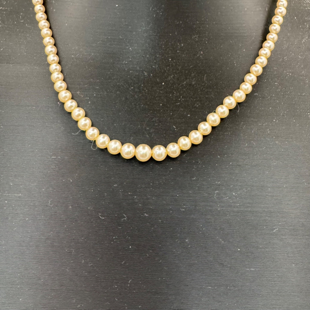 Vintage 13" Sterling Vintage Filagree Silver Clasp Graduated Pearl Necklace 13"