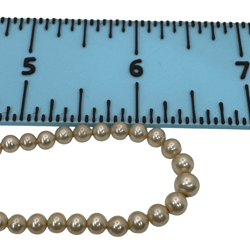 Vintage 13" Sterling Vintage Filagree Silver Clasp Graduated Pearl Necklace 13"