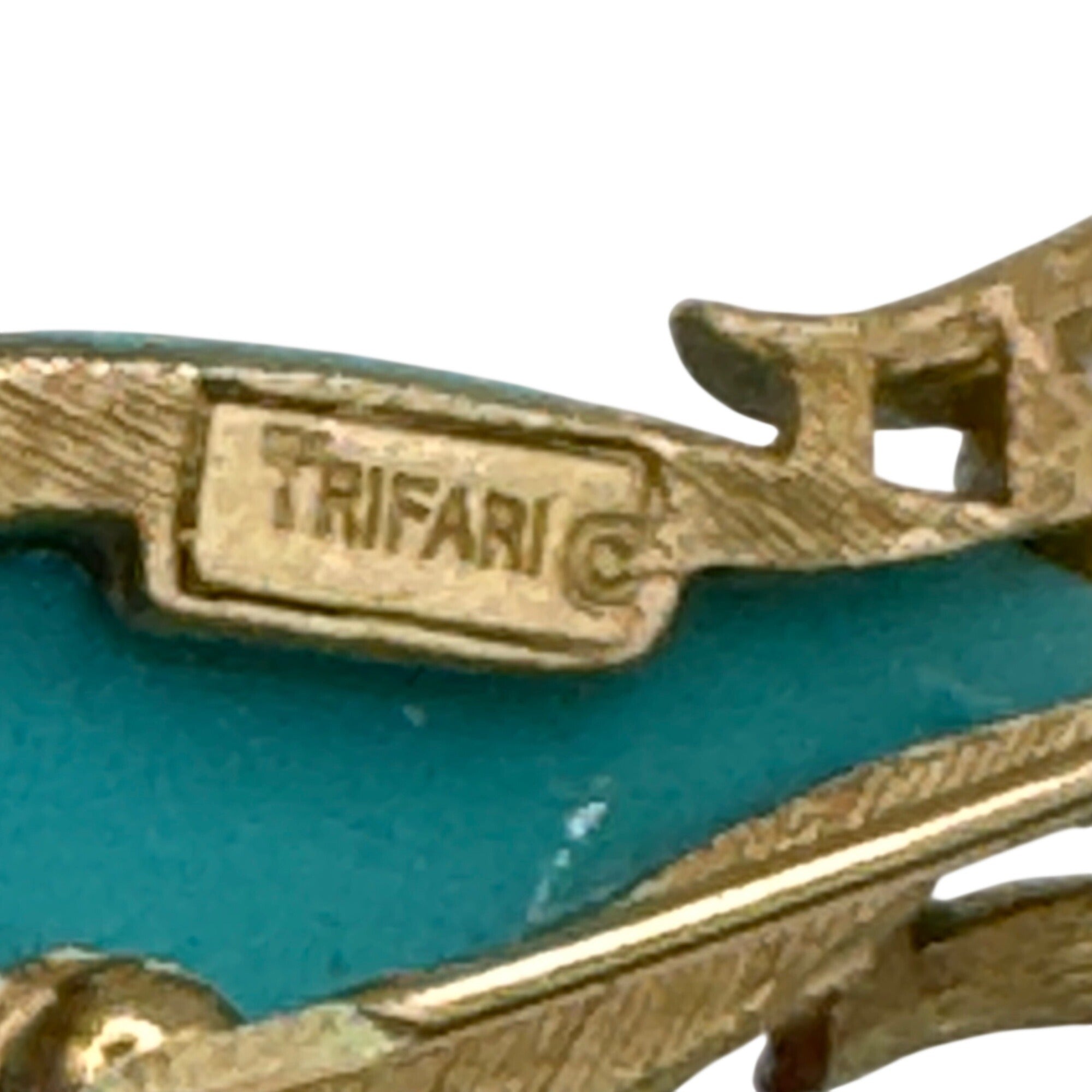 Vintage Trifari Gold Tone Poodle Brooch Teal Blue Turquoise Enamel Jelly Belly 2