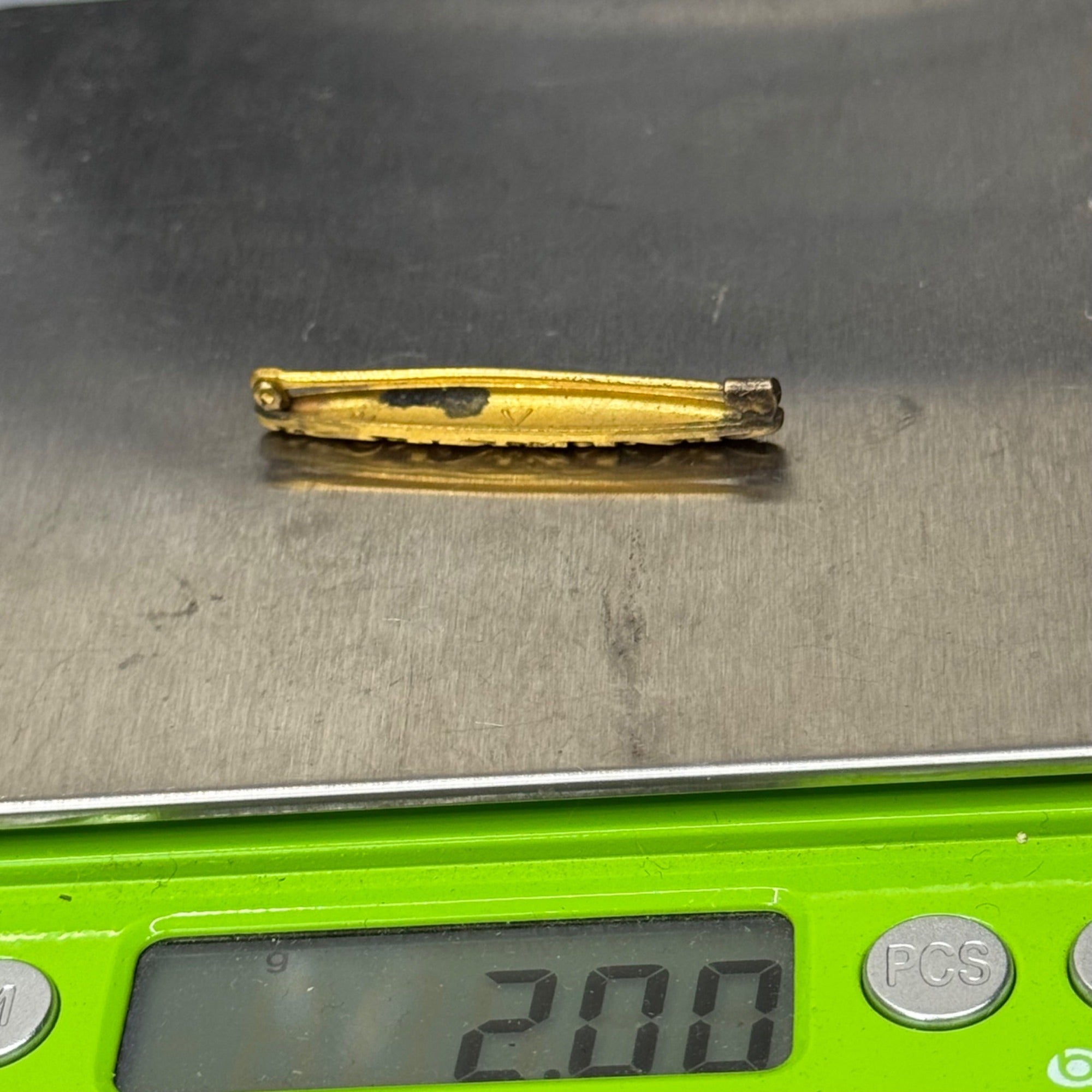 Antique Gold 14k Floral Engraved Bar Pin Brooch 1.5” Art Nouveau Leaf Scroll