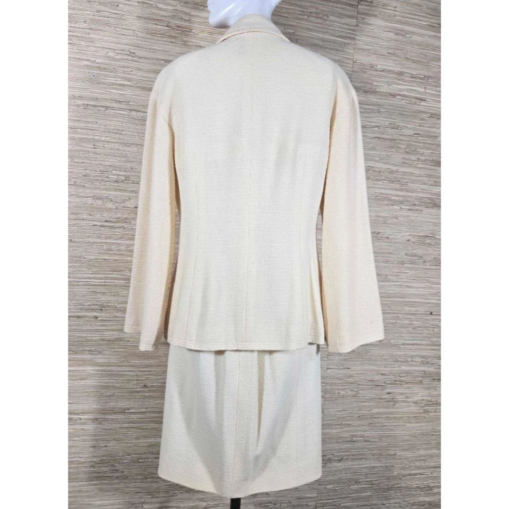 Chanel Boutique 1994 Cream Wool Silk Suit Set 38 Double Breasted Jacket Skirt