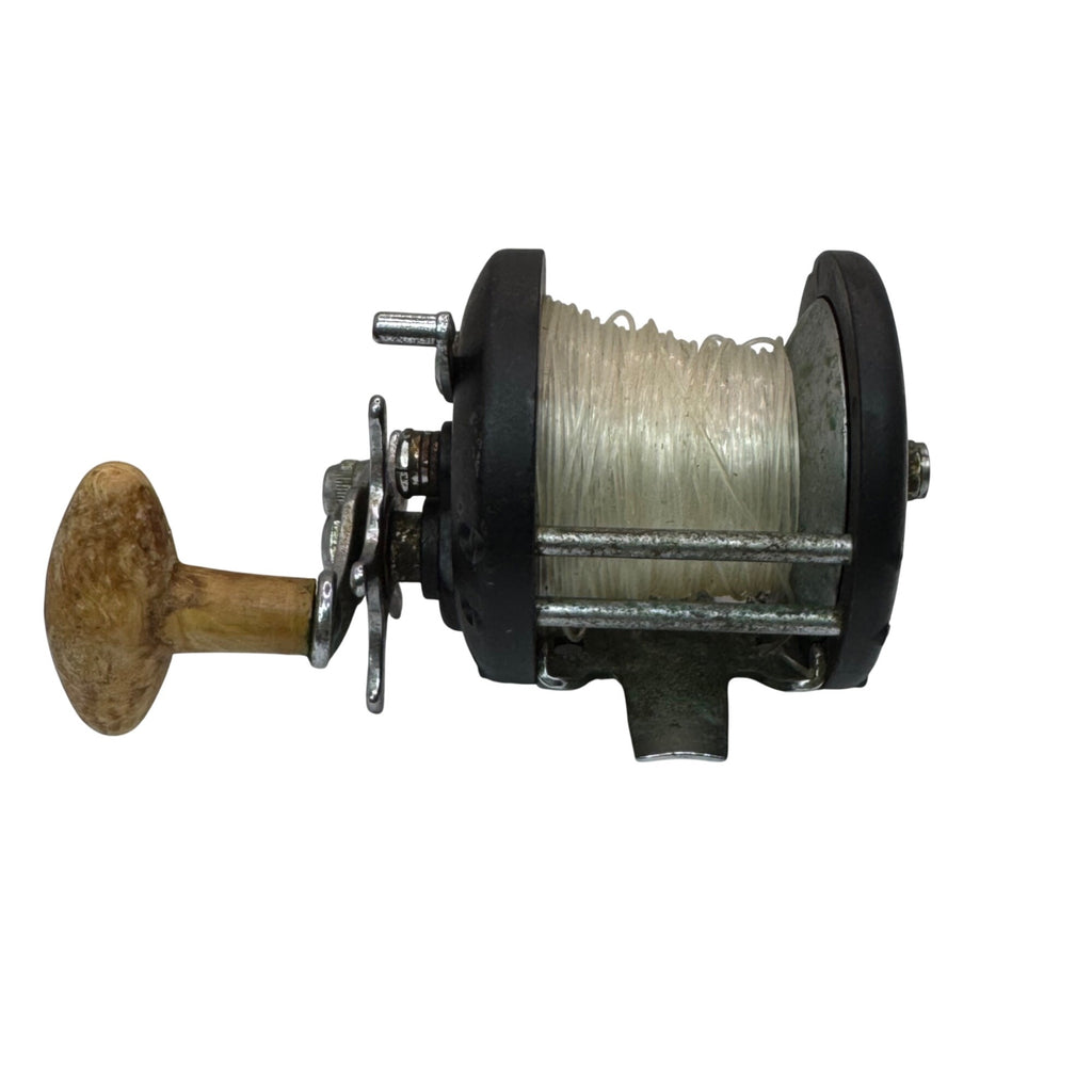 Vintage Ocean City 981 Fishing Reel Made In USA With Wooden Handle Saltwater
