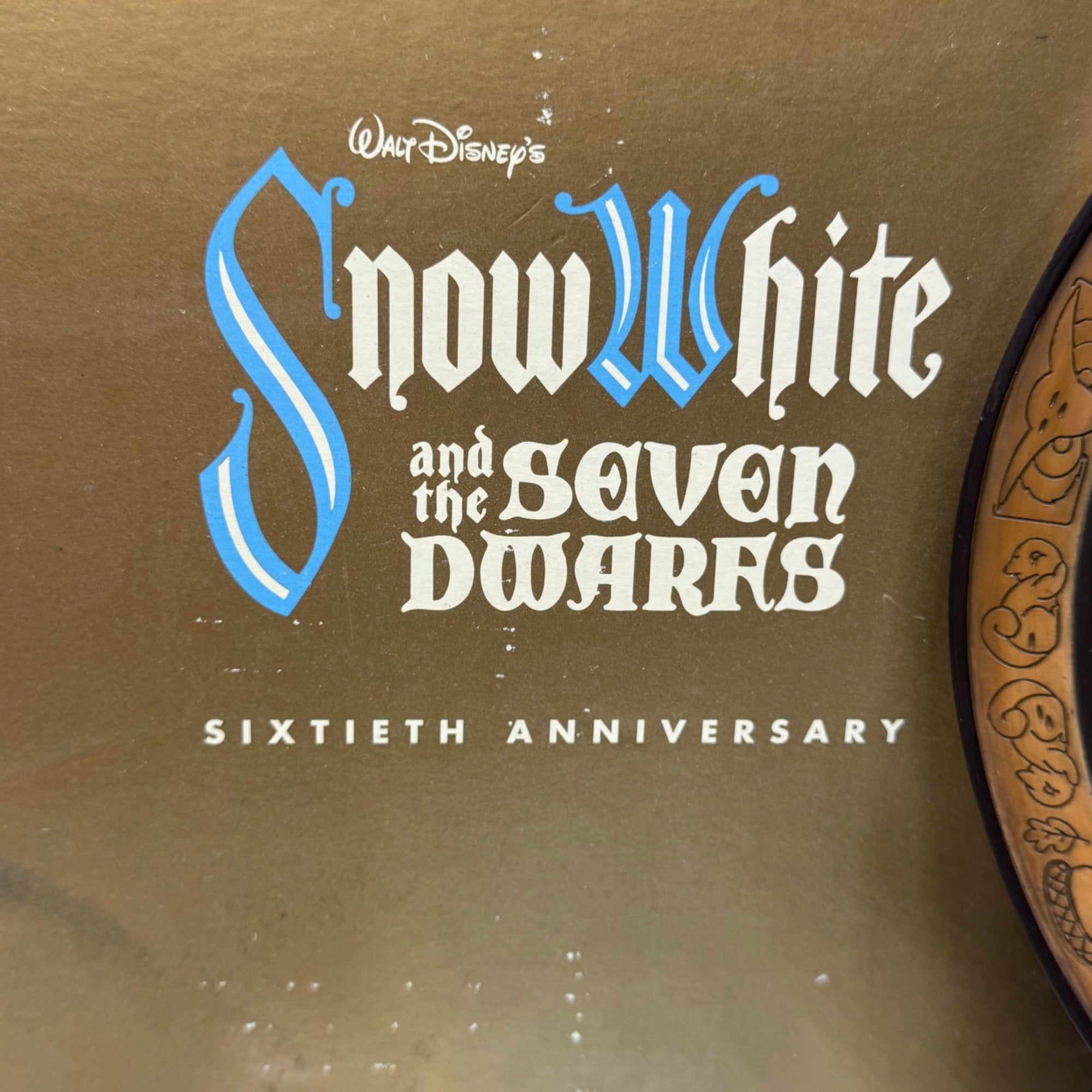 Walt Disney Snow White 60th Anniversary Magic Mirror On The Wall LE Plate 81 COA