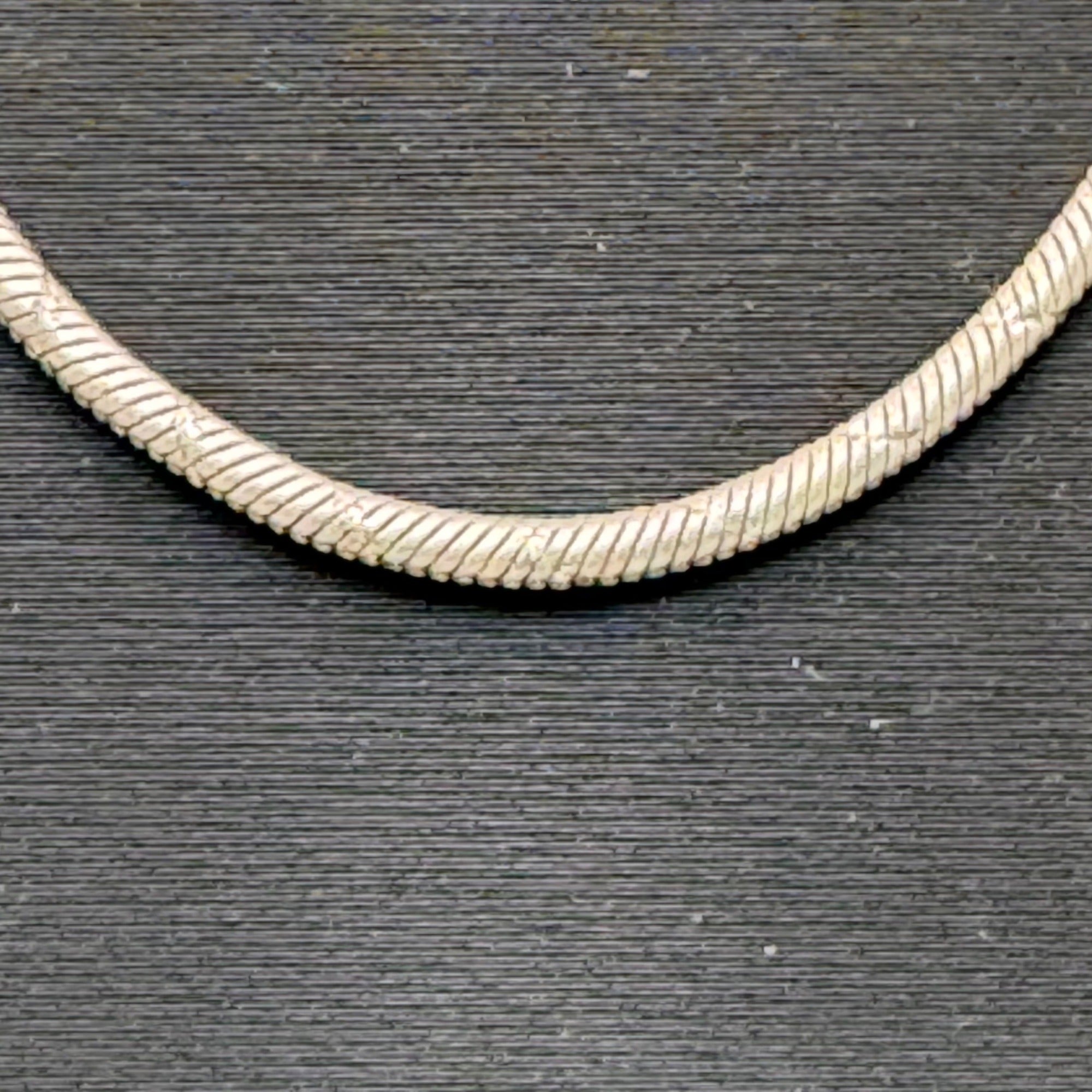Sterling Silver 925 Diamond Cut Snake Chain Necklace 17” Italy 16g Vintage 2.3mm
