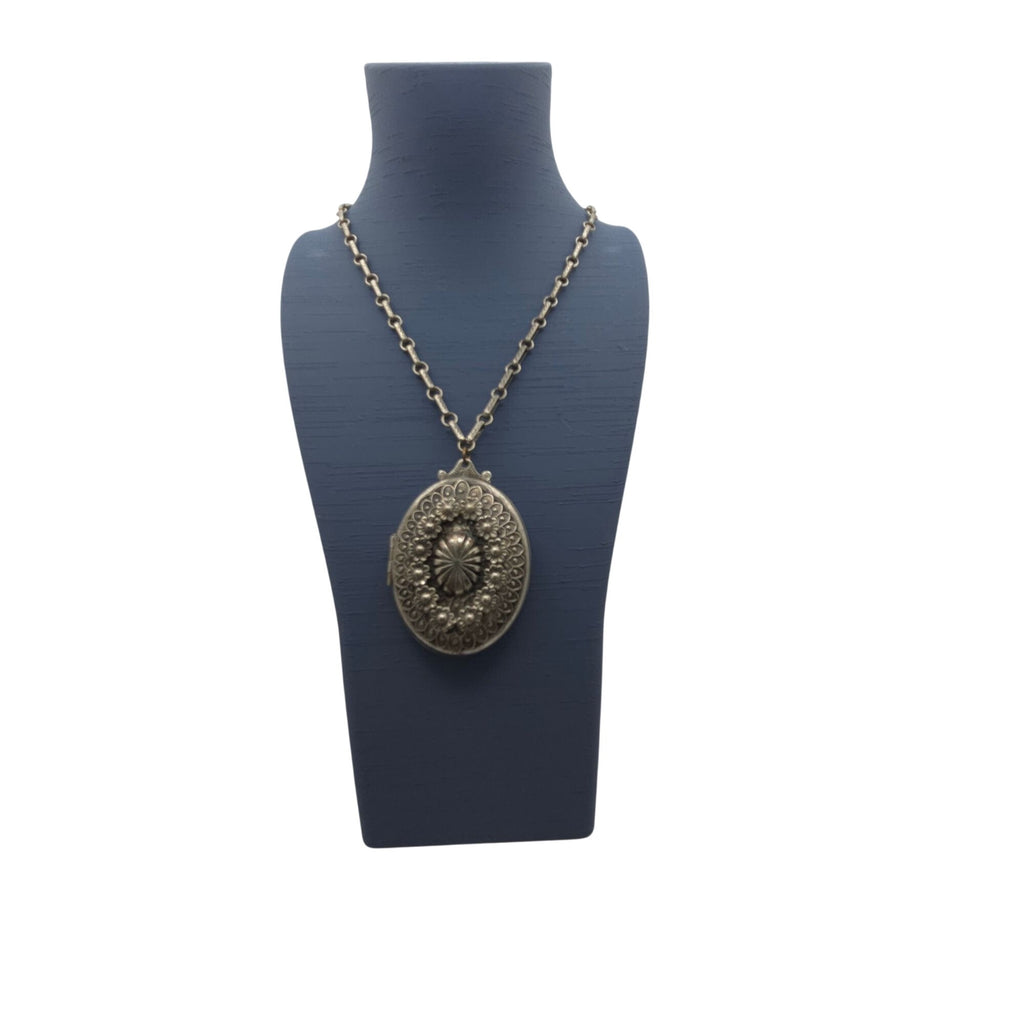 Floral Locket Necklace Etched Chain Pendant Vtg Silver Oval Art Deco Victorian