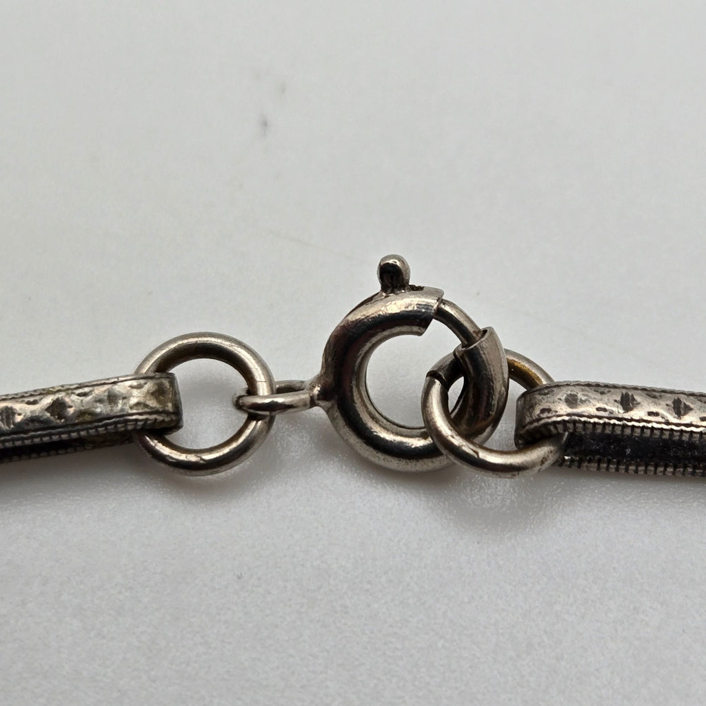 Floral Locket Necklace Etched Chain Pendant Vtg Silver Oval Art Deco Victorian