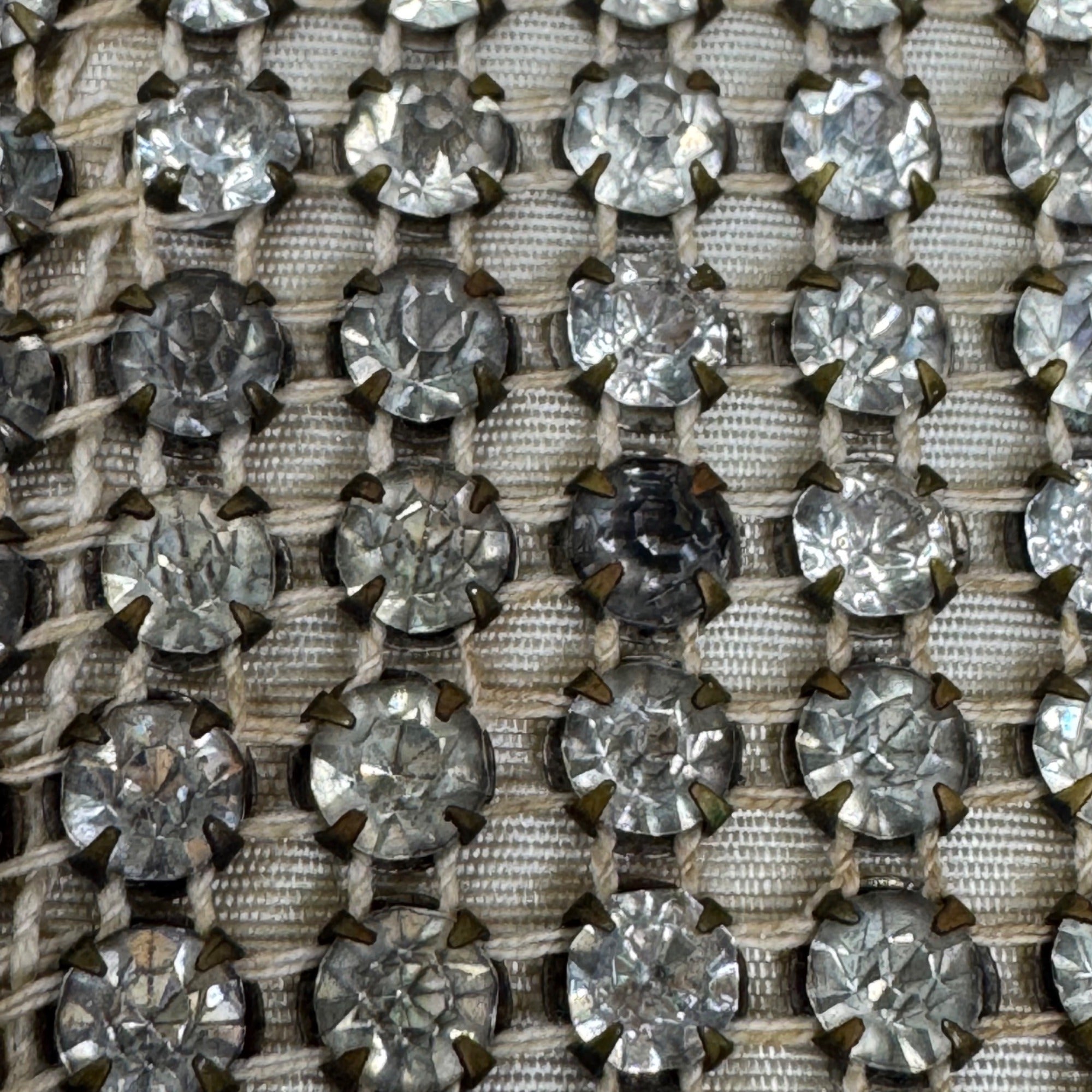 Vintage Rhinestone Mesh Chain Purse Evening Bag Clutch 4"x3" Chain Handle READ